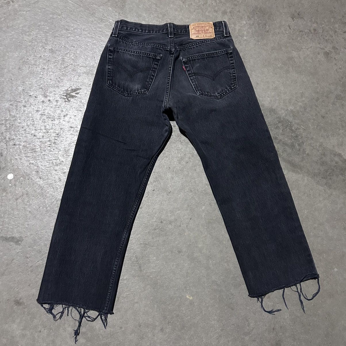 Levi's Vintage 90s Levis 501 faded black jeans 28x24 Size US 29 - 2 Thumbnail