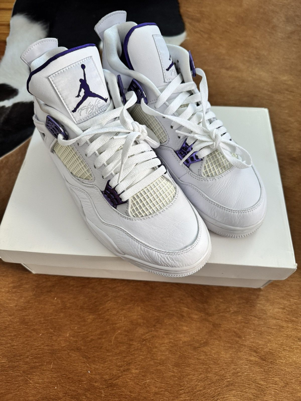 Jordan Brand Air Jordan 4 Retro Metallic Purple Size US 10 / EU 43 - 1 Thumbnail