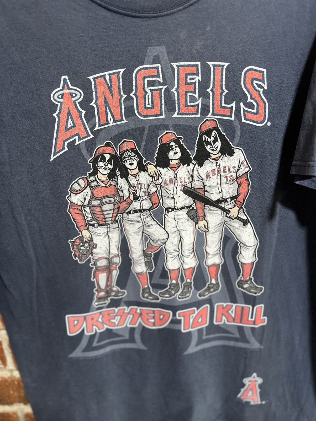 MLB Thrashed Vintage KISS Angels Dressed To Kill Faded Tee Size US L / EU 52-54 / 3 - 6 Thumbnail
