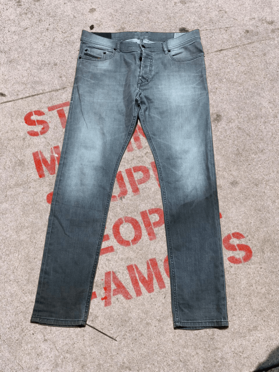 Diesel Diesel jeans Size US 34 / EU 50 - 1 Thumbnail
