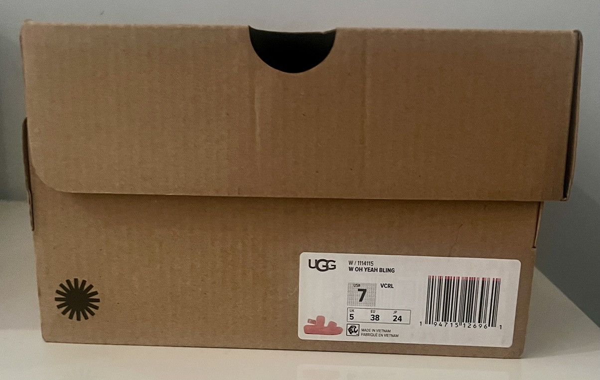 Ugg Authentic UGG oh yeah bling genuine shearling sandals 7M Size US 7 / IT 37 - 7 Thumbnail