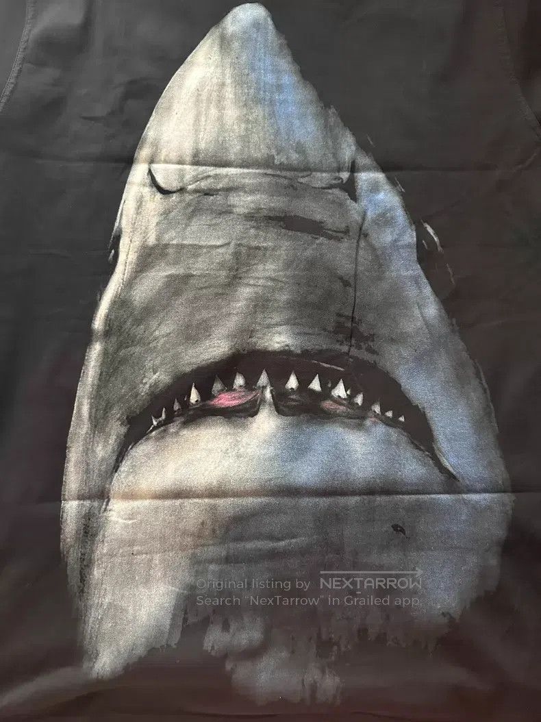 Givenchy Givenchy Shark Print T-shirt Size US XXS / EU 40 - 3 Thumbnail