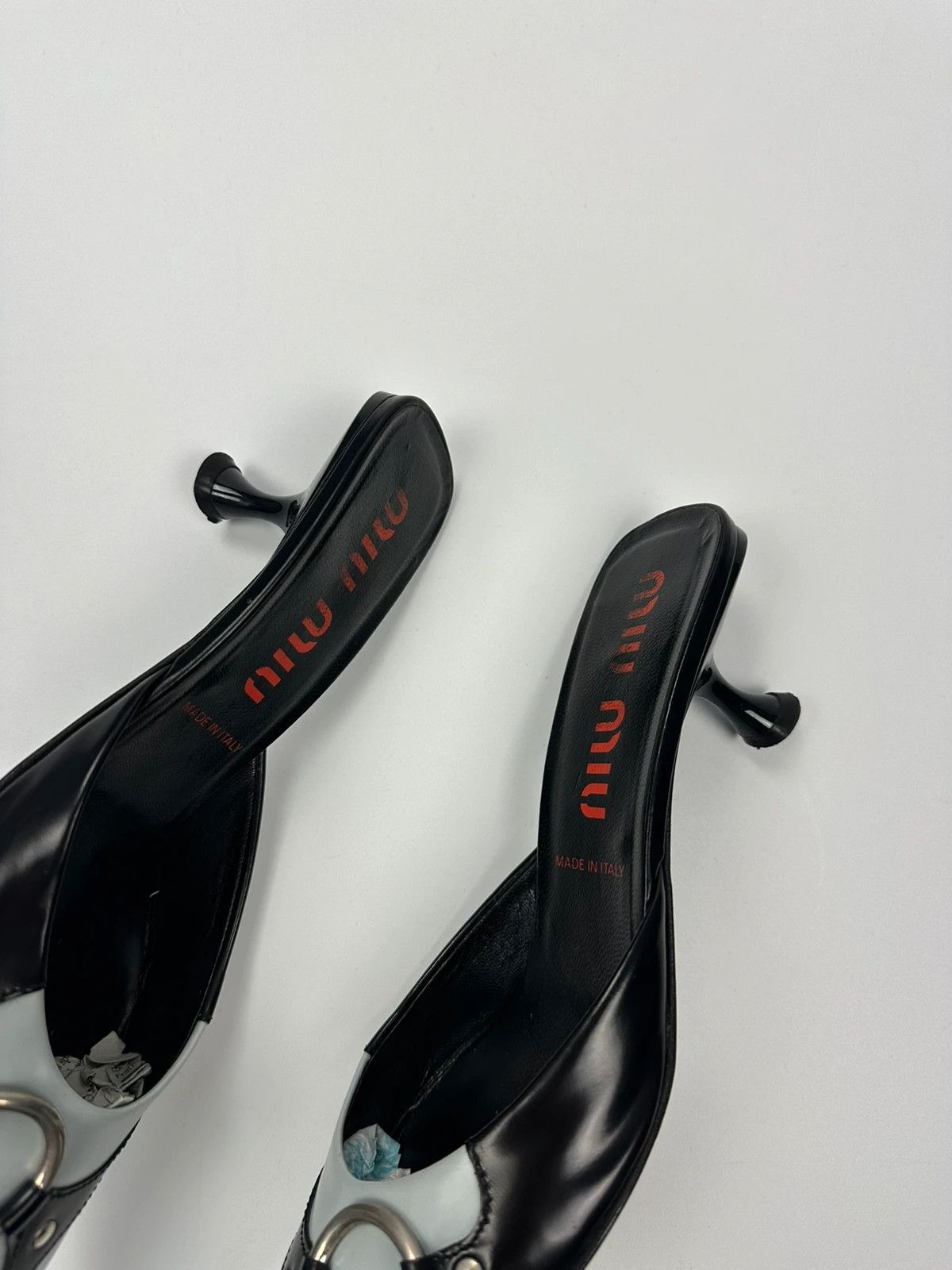 Miu Miu Miu Miu 90’s Kitten Heels Pumps Black & Blue Patent Leather Size US 7.5 / IT 37.5 - 6 Thumbnail