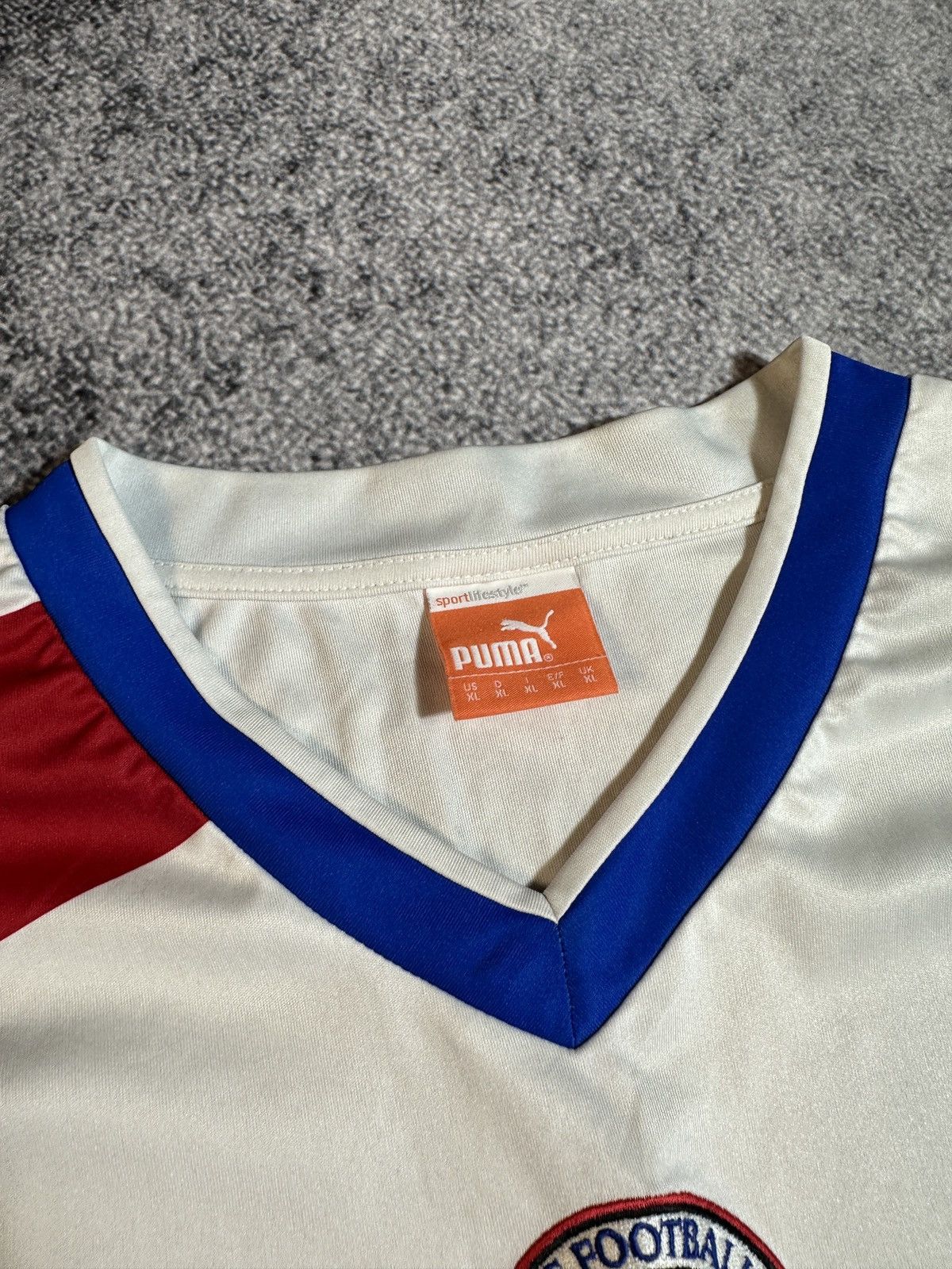 Puma × Vintage Vintage Puma Reading Soccer Jersey Streetwear Rare Style XL Size US XL / EU 56 / 4 - 3 Thumbnail