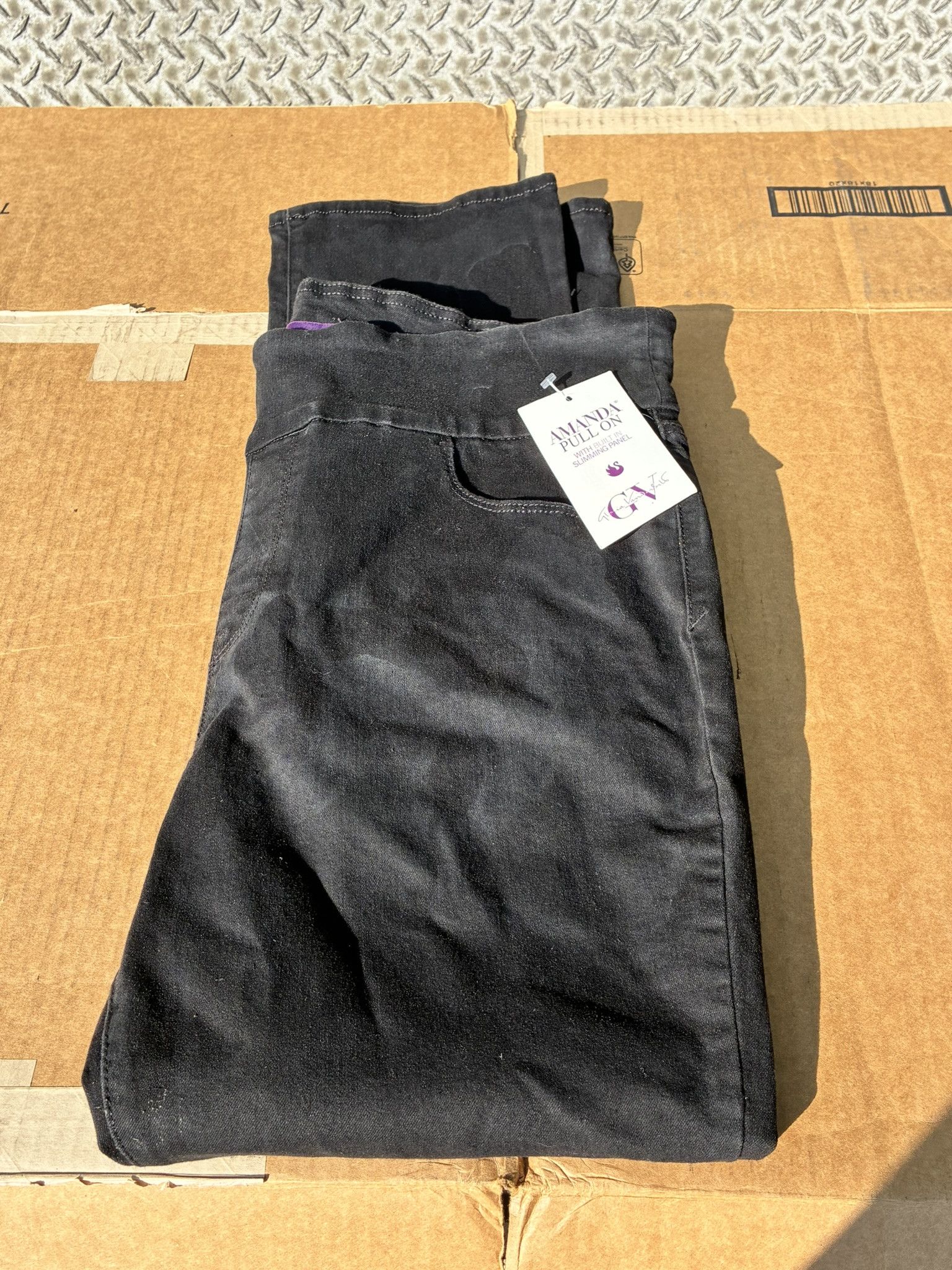 Gloria Vanderbilt Gloria Vanderbilt Amanda Pull On Jeans Slimming Panel Size 40" / US 18 - 1 Thumbnail