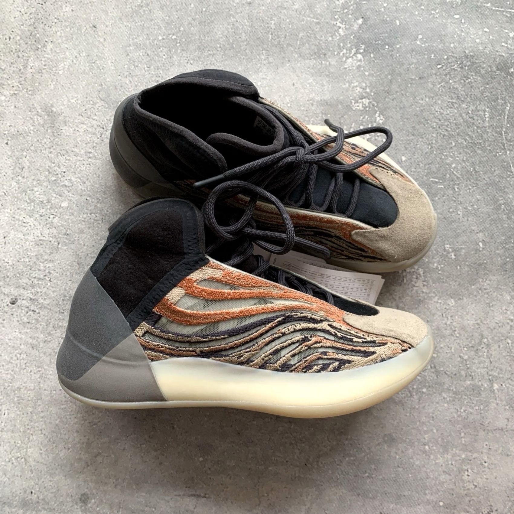 Adidas ADIDAS YEEZY QNTM FLASH ORANGE QUANTUM HI SNEAKERS US 7, UK 6.5, EU 40 - MEN - MULTICOLOR Size US 7 / EU 40 - 2 Thumbnail