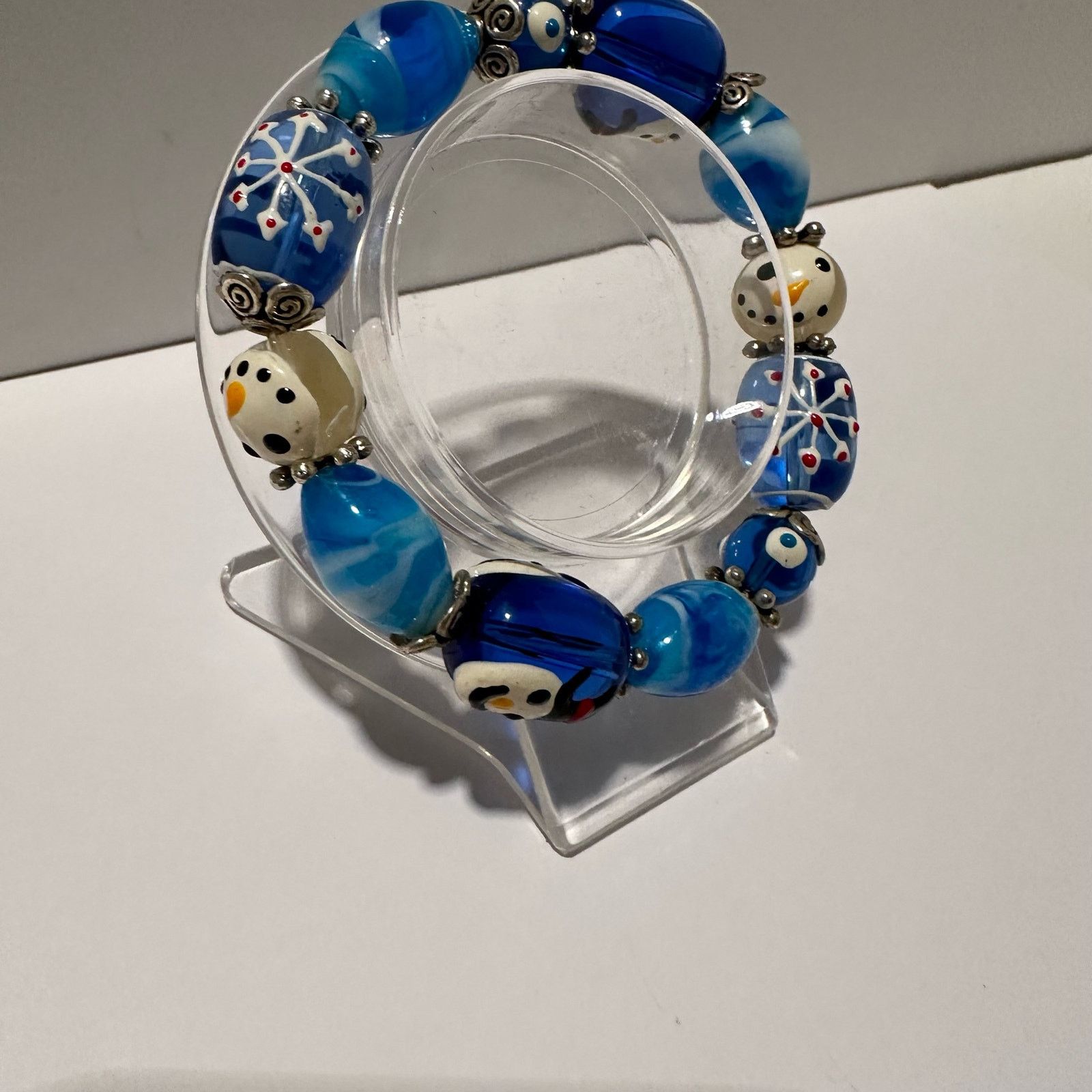 Handmade Christmas Glass Beads Stretch Bracelet Snowman Holiday Size ONE SIZE - 8 Thumbnail
