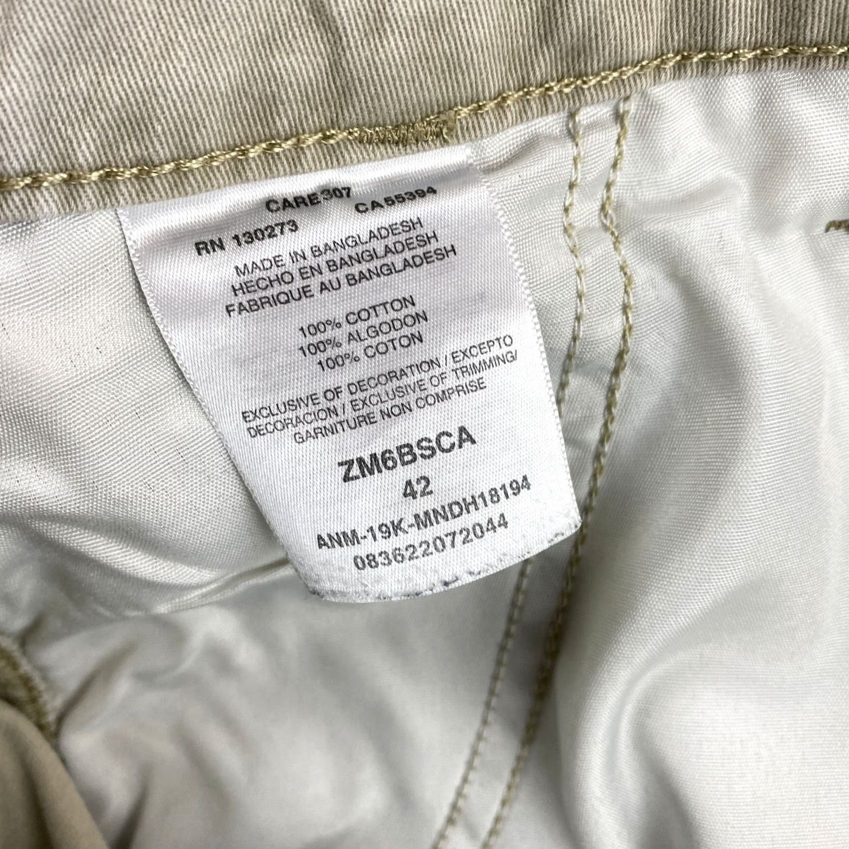 Wrangler VINTAGE Wrangler Authentics Cargo Shorts Mens 42 Beige Khaki Cargo Pocket 10in Inseam Regular Relaxed Cotton Button Front Western USA - Size US 42 / EU 58 - 4 Thumbnail