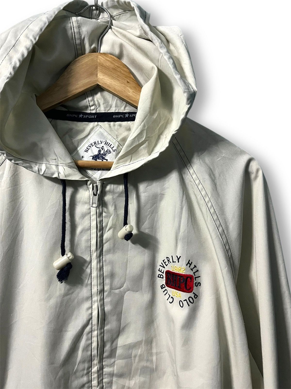 Beverly Hills Polo Club Beverly Hills Polo Club Windbreaker Women Beige Vintage Size M / US 6-8 / IT 42-44 - 3 Thumbnail