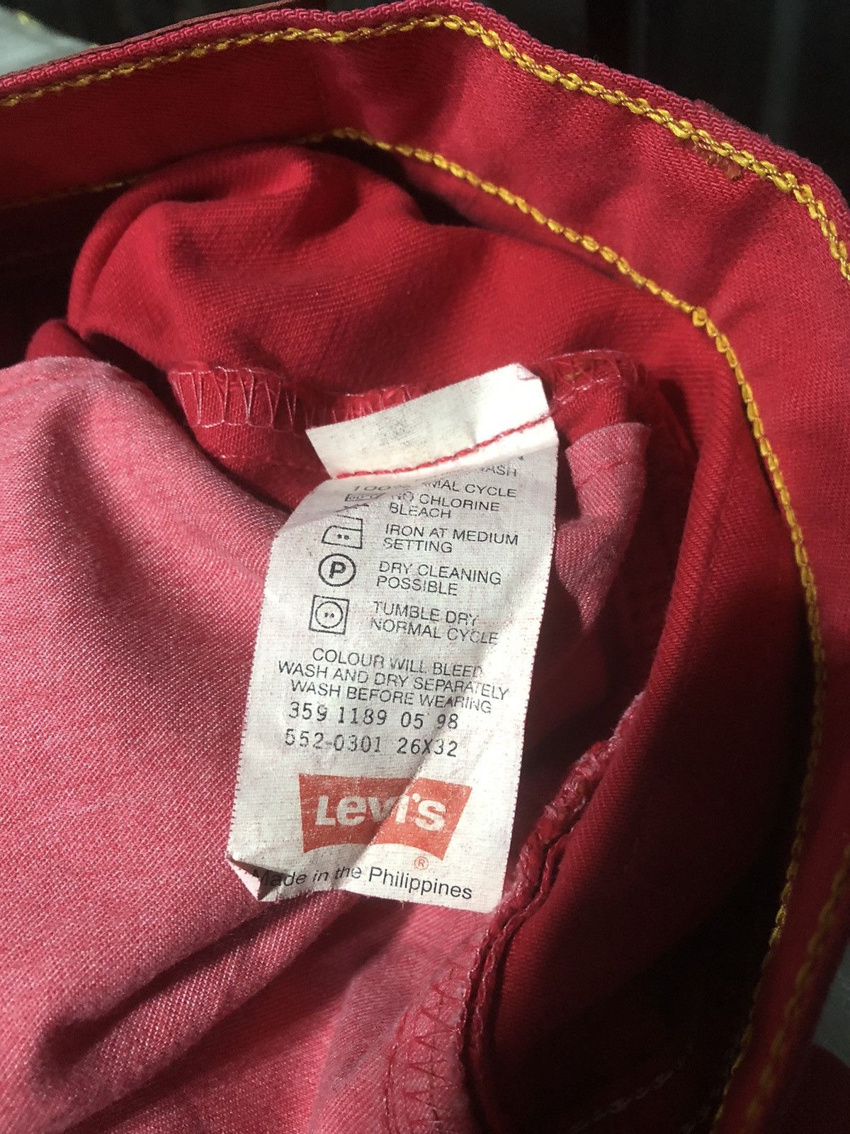 Levi's Vintage Clothing Rare!!! Vintage Levis 512 Red 90's Valencia Denim Pants Size US 32 / EU 48 - 10 Thumbnail