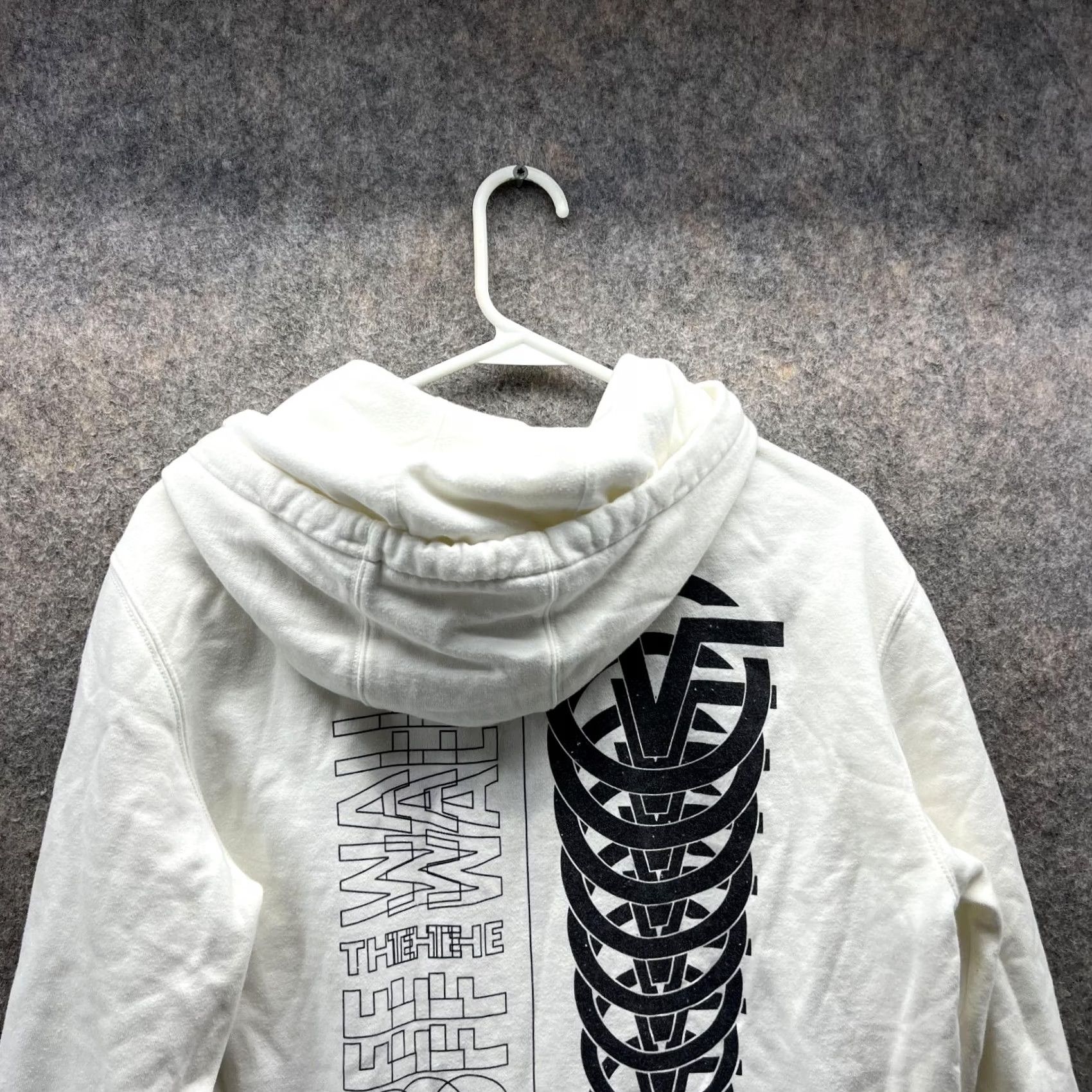 Vans VANS Sweater Hoodie Pullover Men Small Adult White Logo Casual Cotton Fleece Vintage No Size US S / EU 44-46 / 1 - 2 Thumbnail