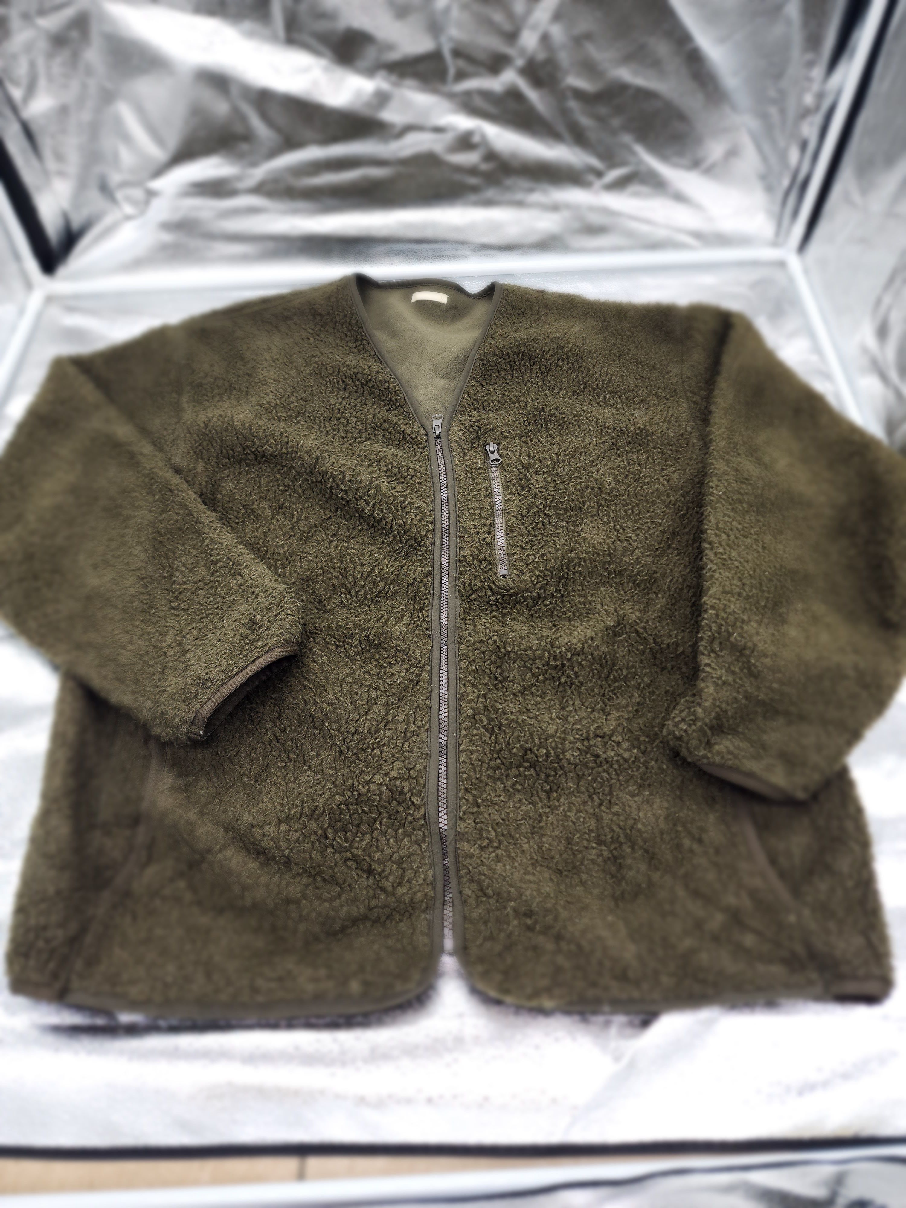 Jun Takahashi GU Uniqlo x Undercover Sherpa Jacket – Jun Takahashi (L Size US L / EU 52-54 / 3 - 2 Thumbnail