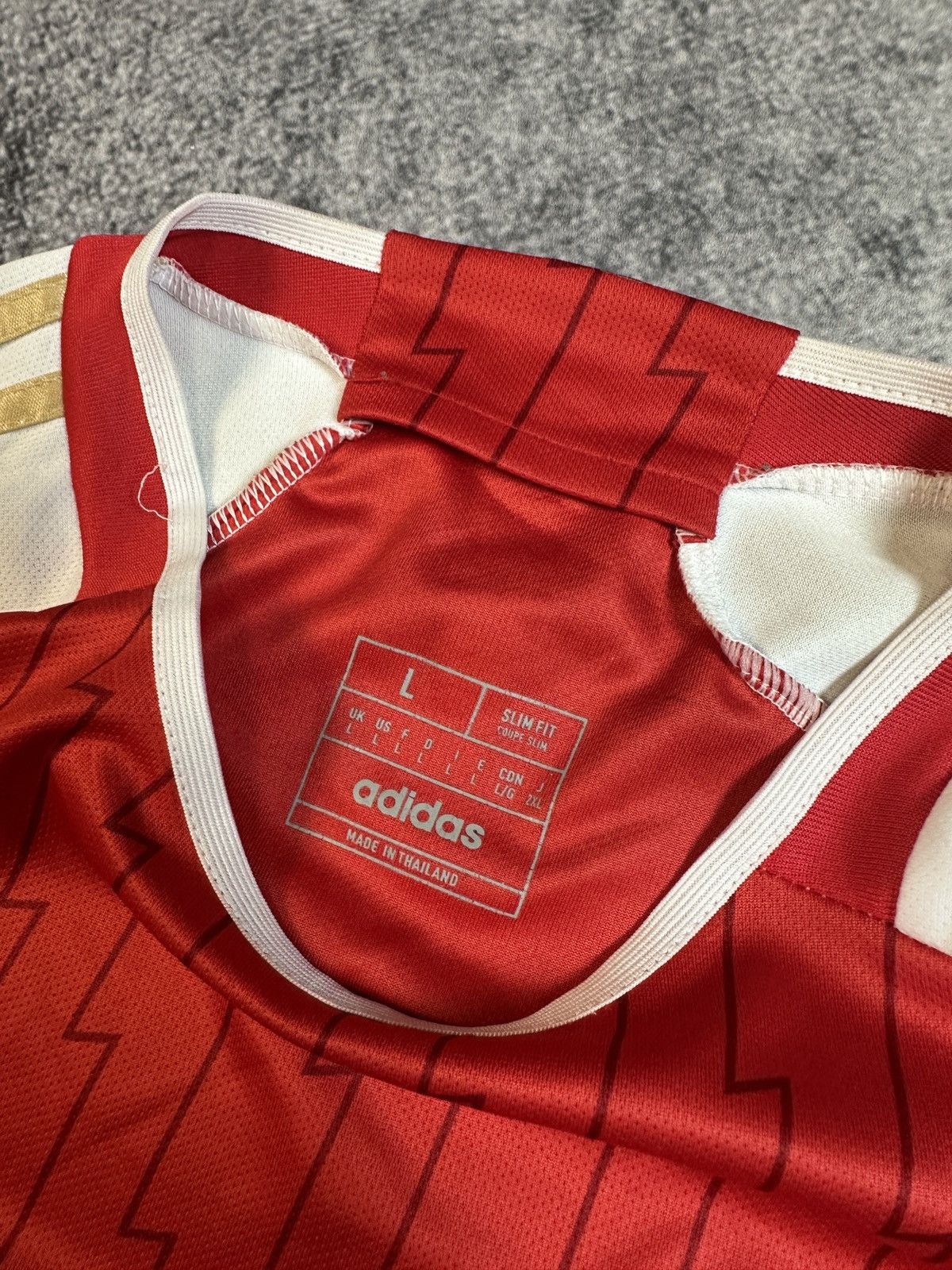 Adidas Adidas Arsenal Soccer Jersey Style Blokecore Rare Casual L Size US L / EU 52-54 / 3 - 3 Thumbnail