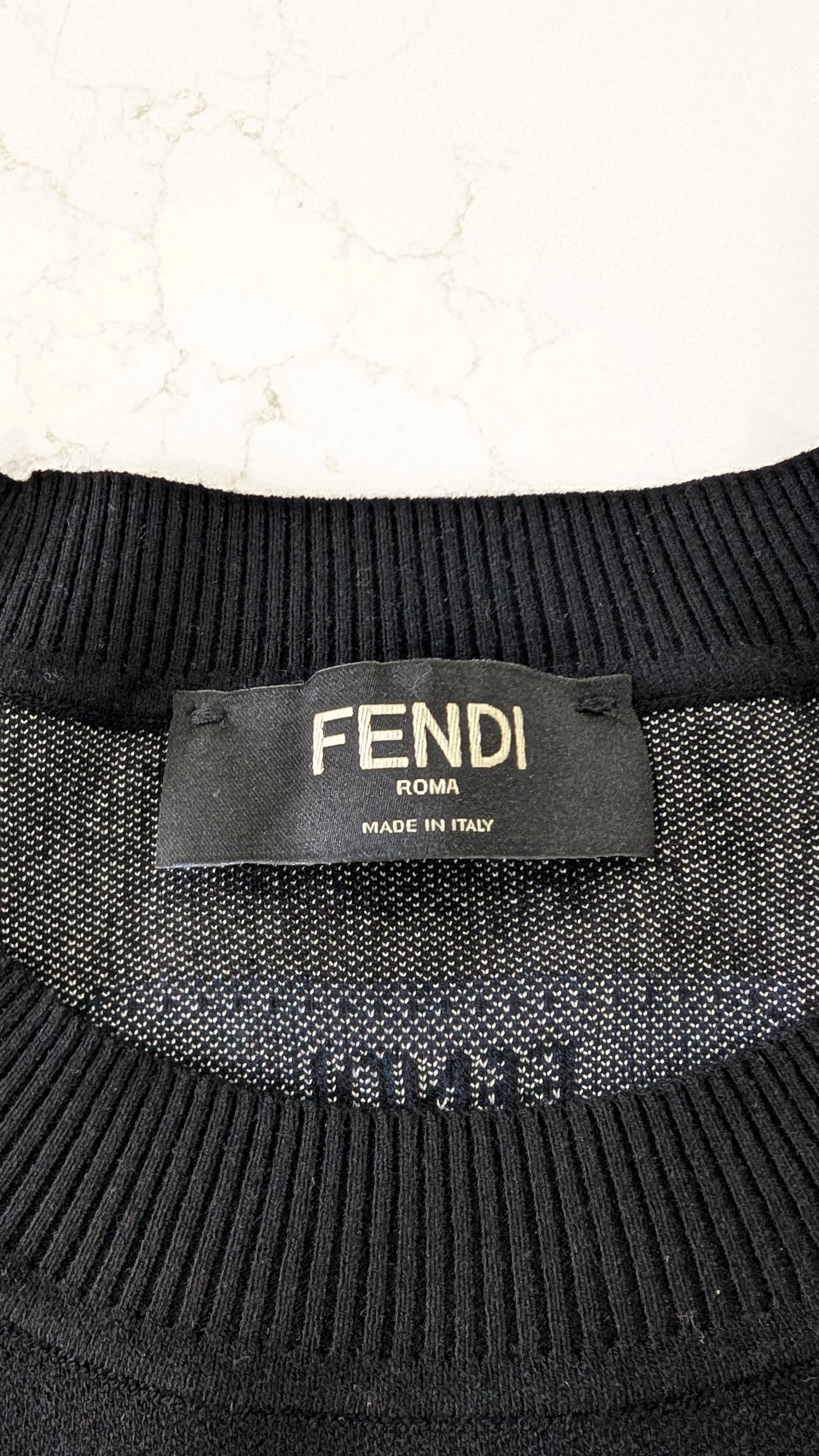 Fendi Fendi Roma Label Patch Sweater Black IT 48 Size US M / EU 48-50 / 2 - 5 Thumbnail