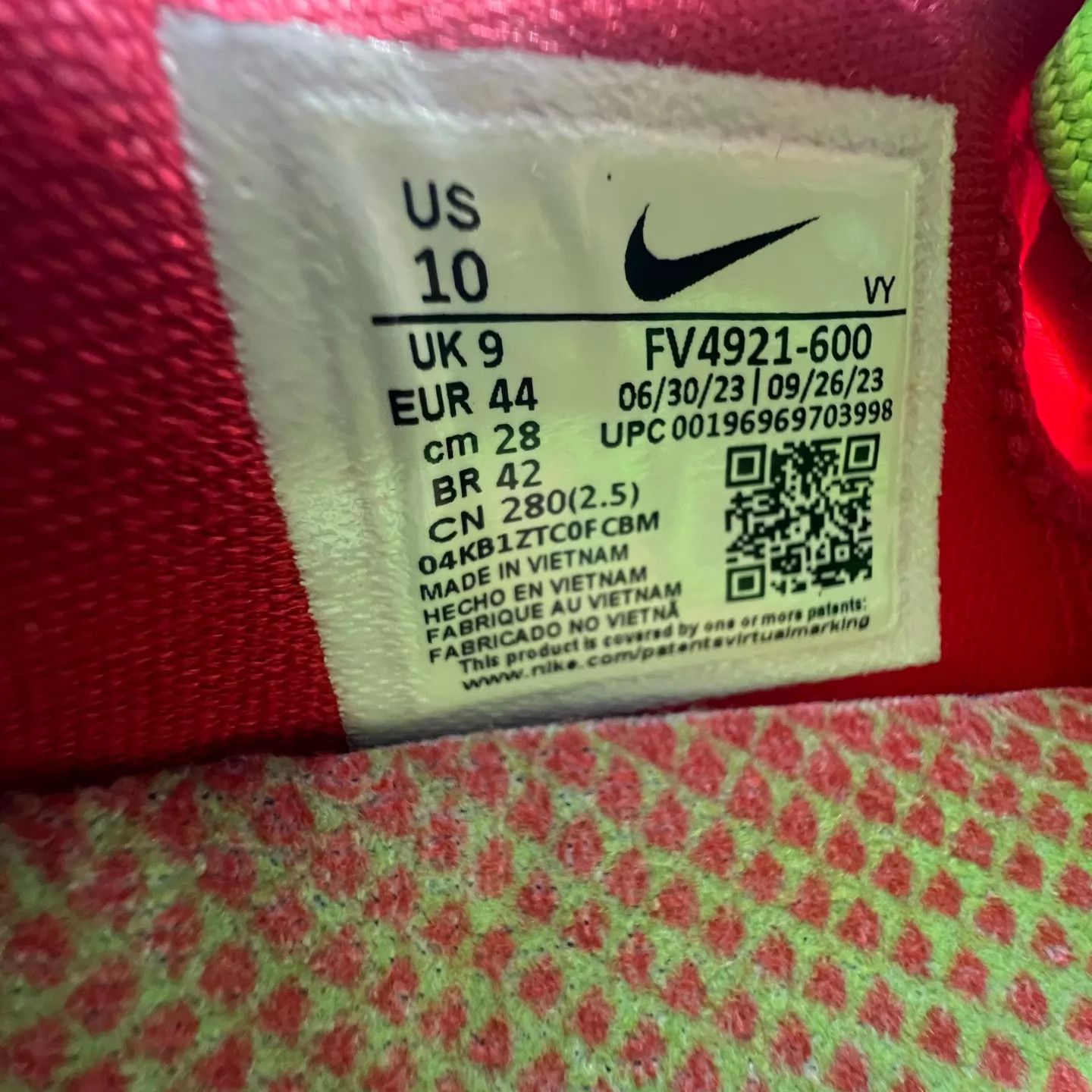 Nike ZK6 Reverse Green Hornet 44 New Size US 11 / EU 44 - 6 Thumbnail