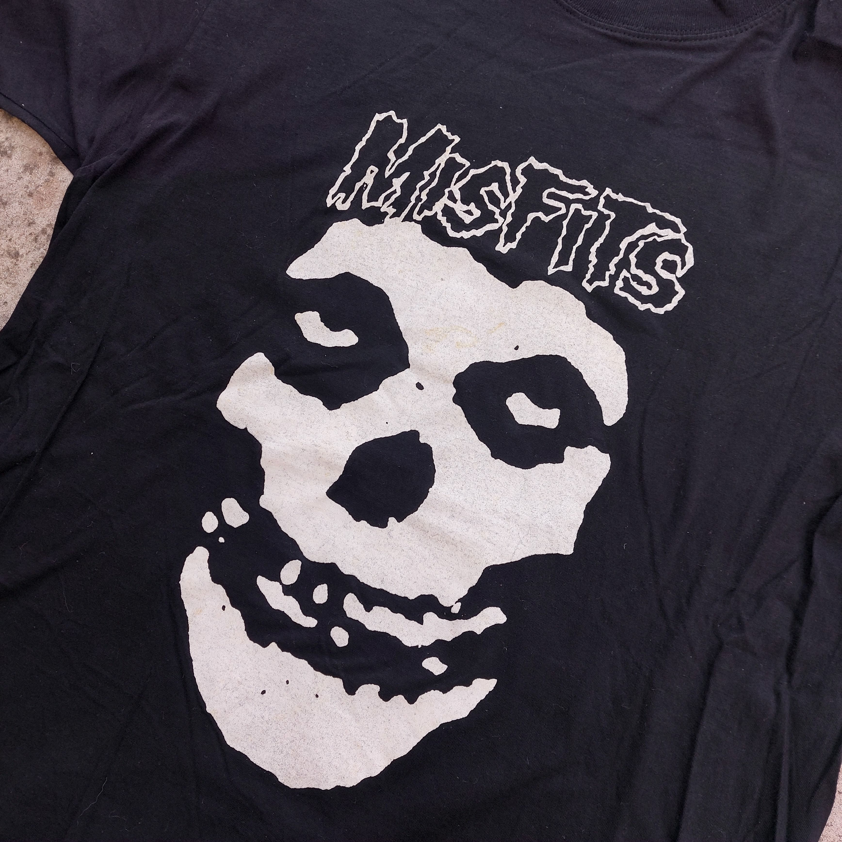 Band Tees × Misfits × Vintage the misfits vintage tshirt 90s skull logo Size US M / EU 48-50 / 2 - 3 Thumbnail