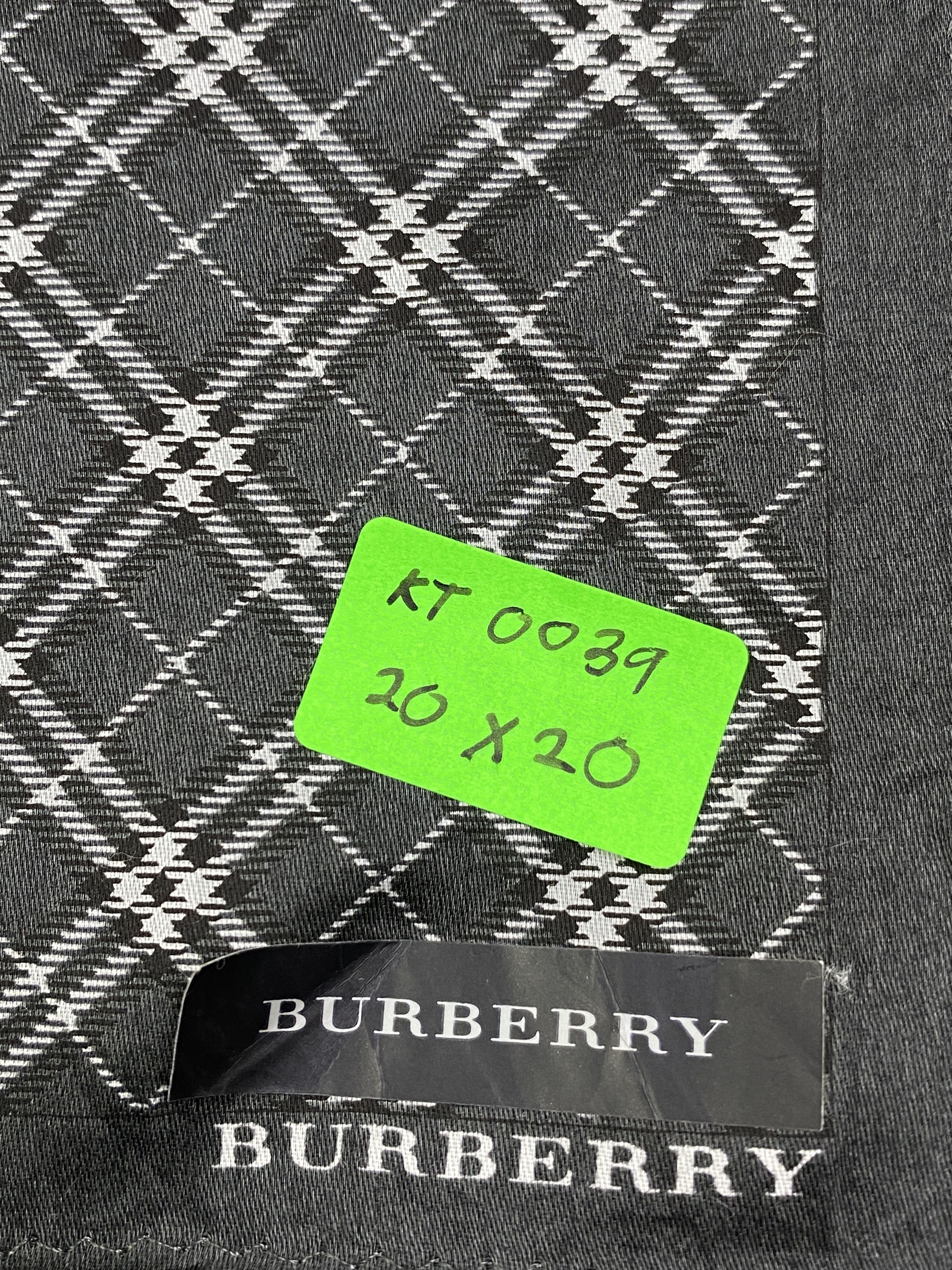 Burberry Vintage Burberry Handkerchief / Neckerchief KT0039 Size ONE SIZE - 10 Thumbnail