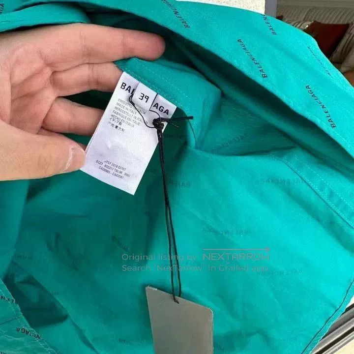 Balenciaga Balenciaga Lake Green All-Logo Shirt. Size US S / EU 44-46 / 1 - 3 Thumbnail