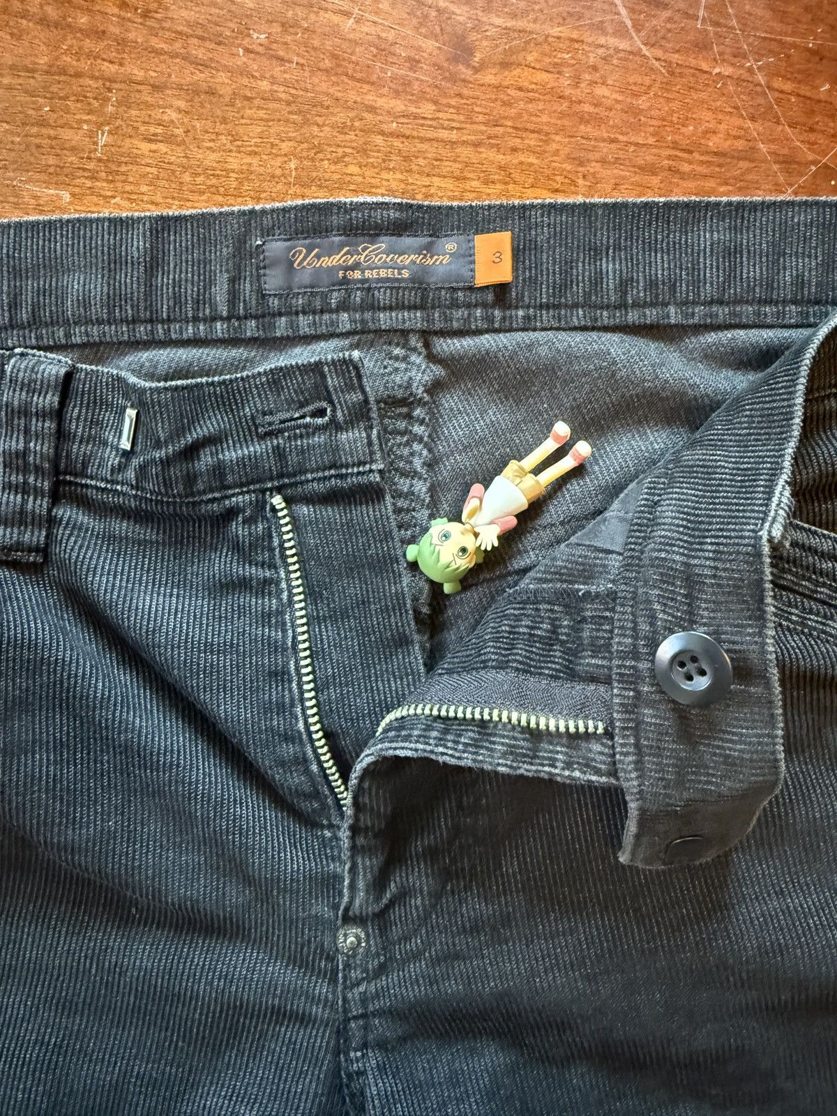 Undercover Undercover 2007 "Purple" Corduroy Shorts Size US 32 / EU 48 - 3 Thumbnail