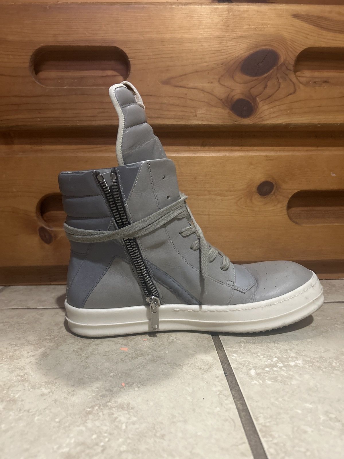 Rick Owens Rick Owens Geobasket Pearl Milk Reflective Size US 10 / EU 43 - 6 Thumbnail
