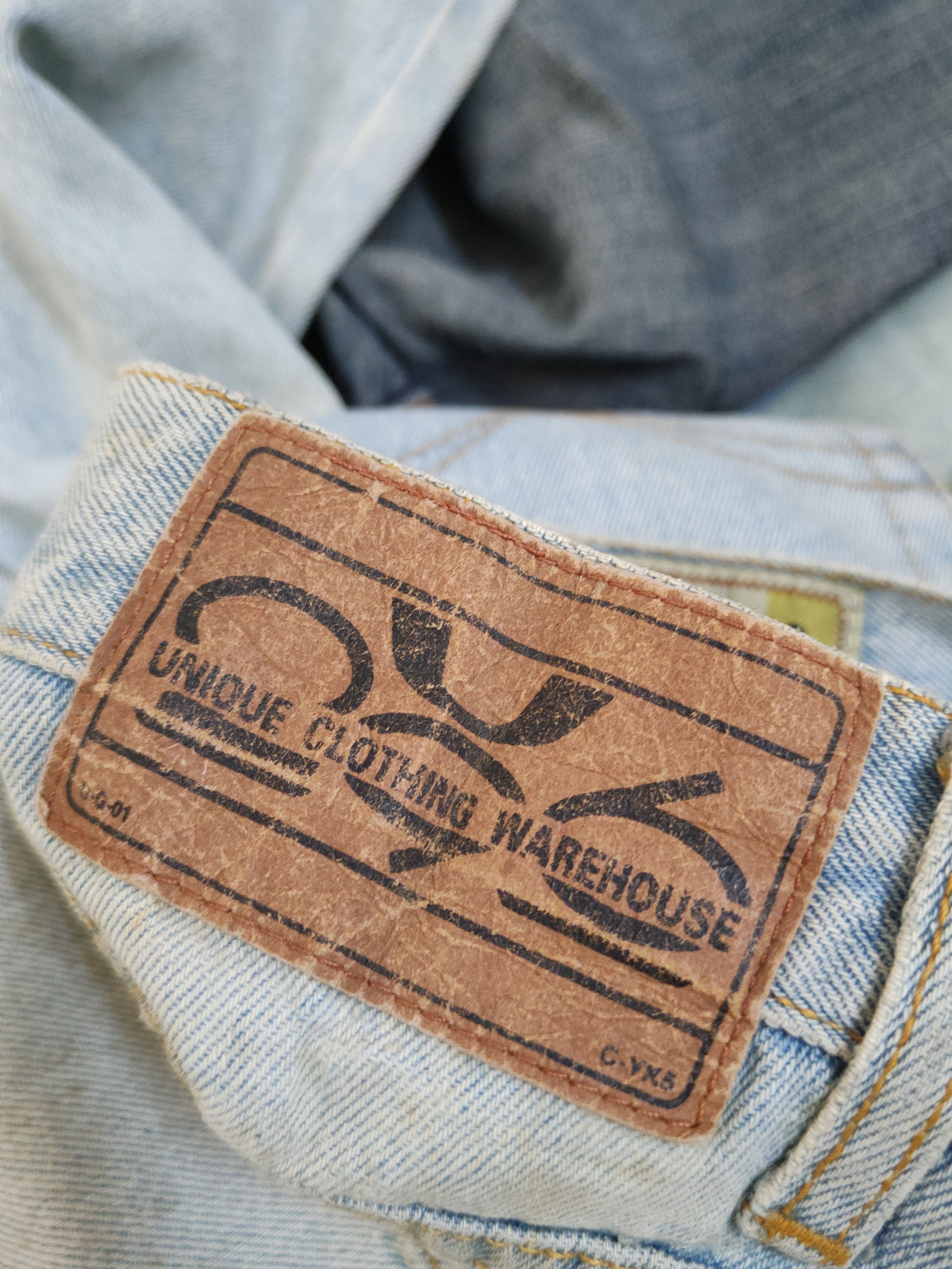 Uniqlo Uniqlo vintage Light Blue Distressed Ripped Jeans #W1413 Size US 27 - 14 Thumbnail