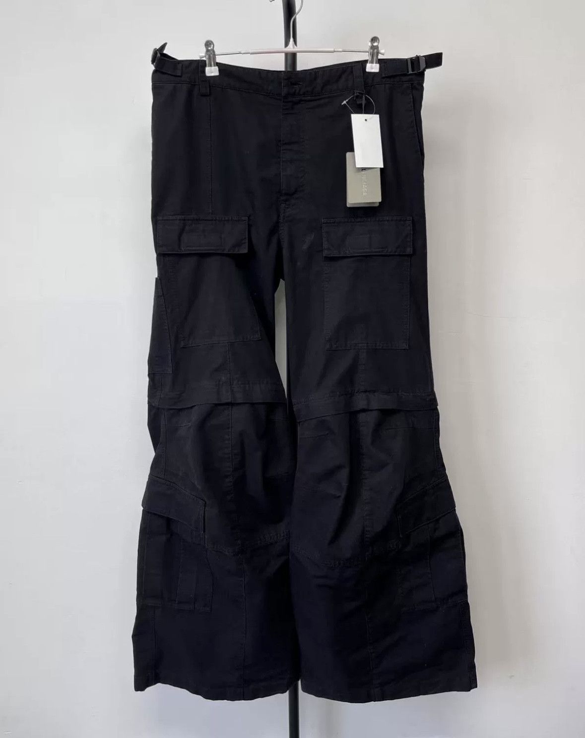 Balenciaga Balenciaga Pants - dmc Size US 40 / EU 56 - 1 Thumbnail