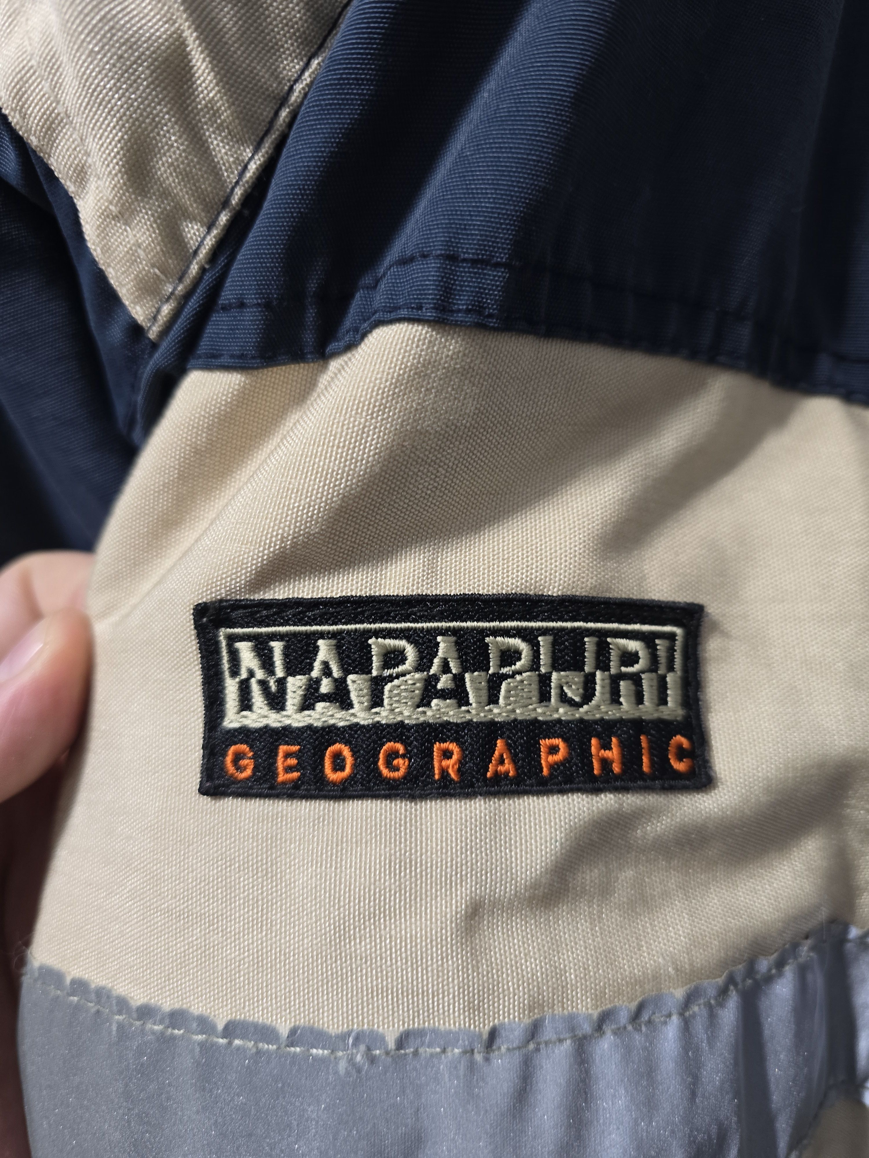 Napapijri NAPAPIJRI Geographic anorak jacket VINTAGE RARE excellent Size US L / EU 52-54 / 3 - 6 Thumbnail