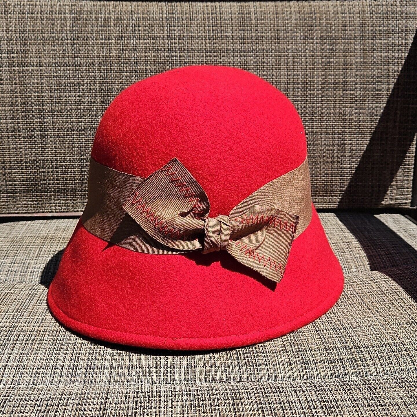 Designer Peter Grimm Wool Cloche Hat Red Womens One Size Grosgrain Bo Size ONE SIZE - 11 Thumbnail