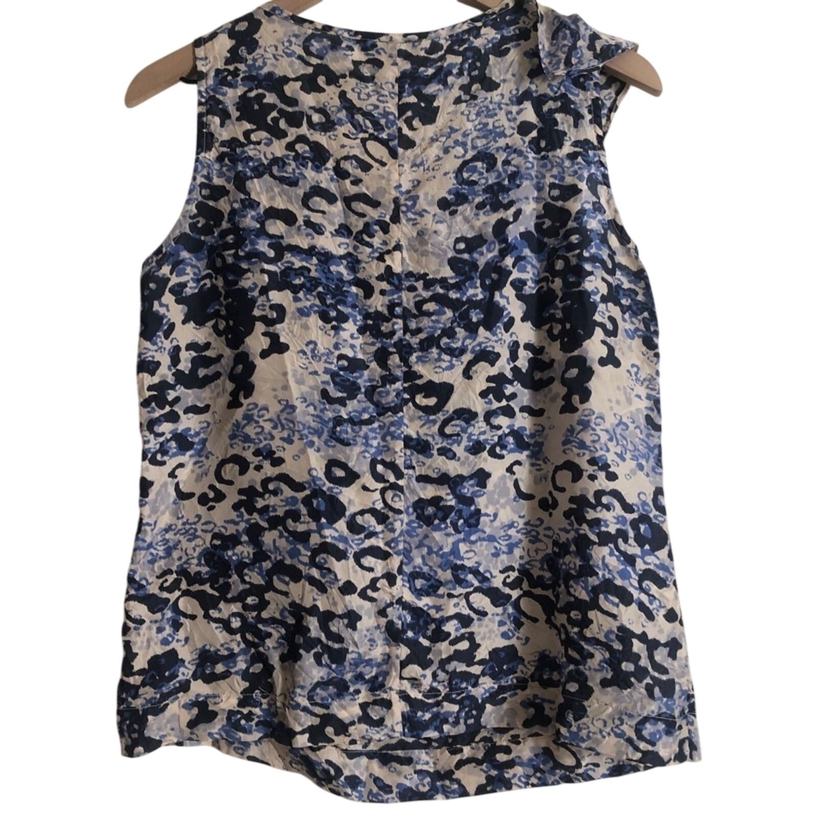 Other CAbi Silk Contemporary Sleeveless Ruffle Tank Blouse Top Size S / US 4 / IT 40 - 2 Thumbnail