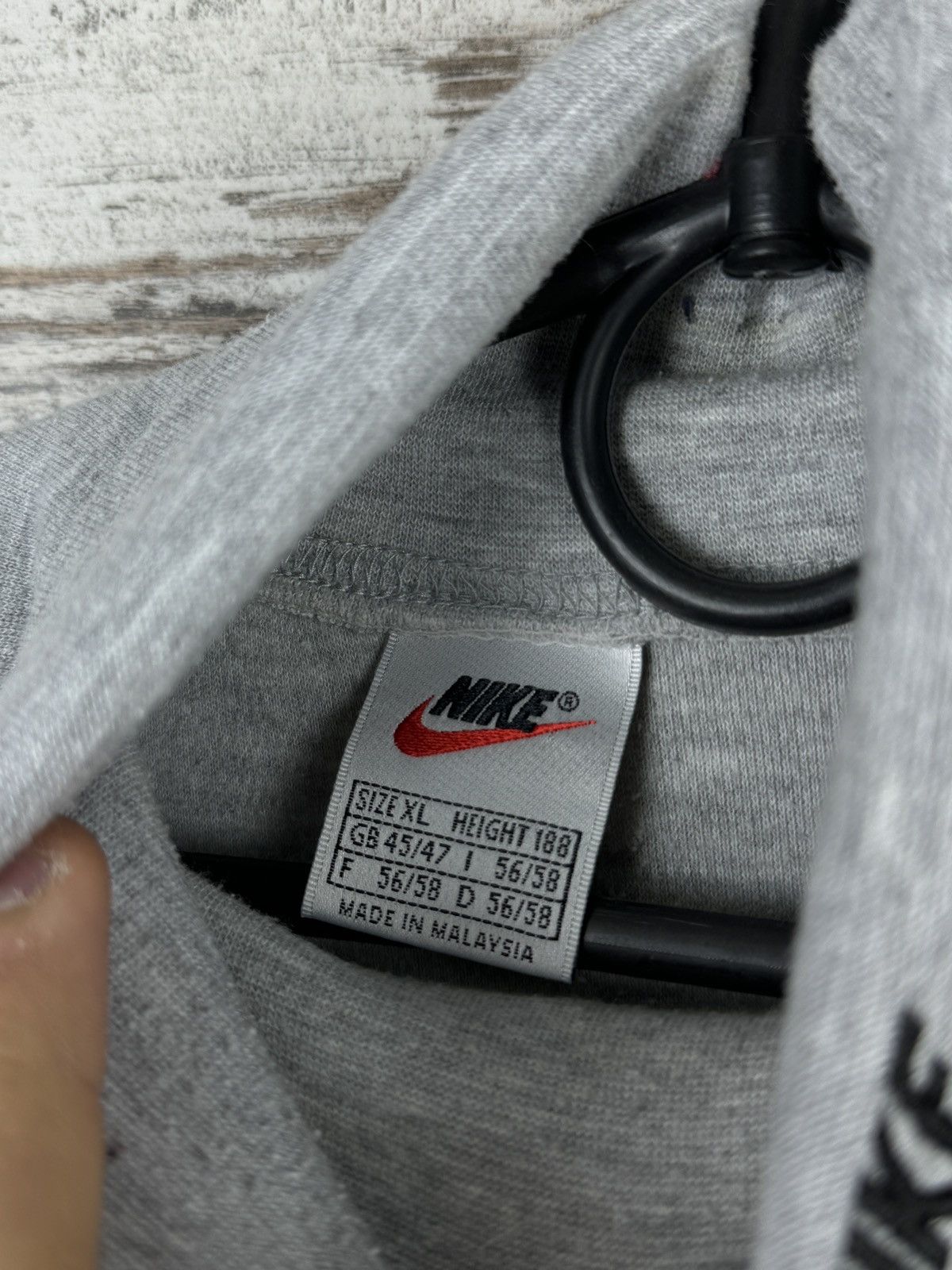 Nike × Vintage Mens Vintage Nike Turtleneck Embroidered Swoosh Logo size XL Size US XL / EU 56 / 4 - 6 Thumbnail