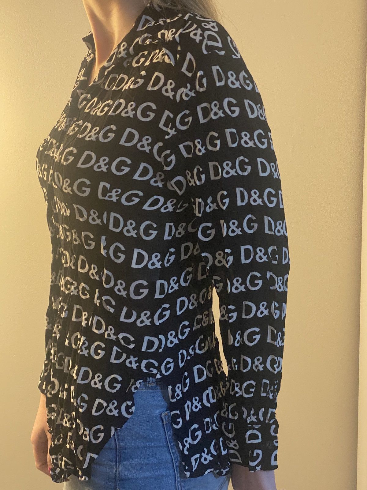 Dolce & Gabbana Dolce & gabbana luxury dg monogram ultra rare women shirt Size M / US 6-8 / IT 42-44 - 6 Thumbnail