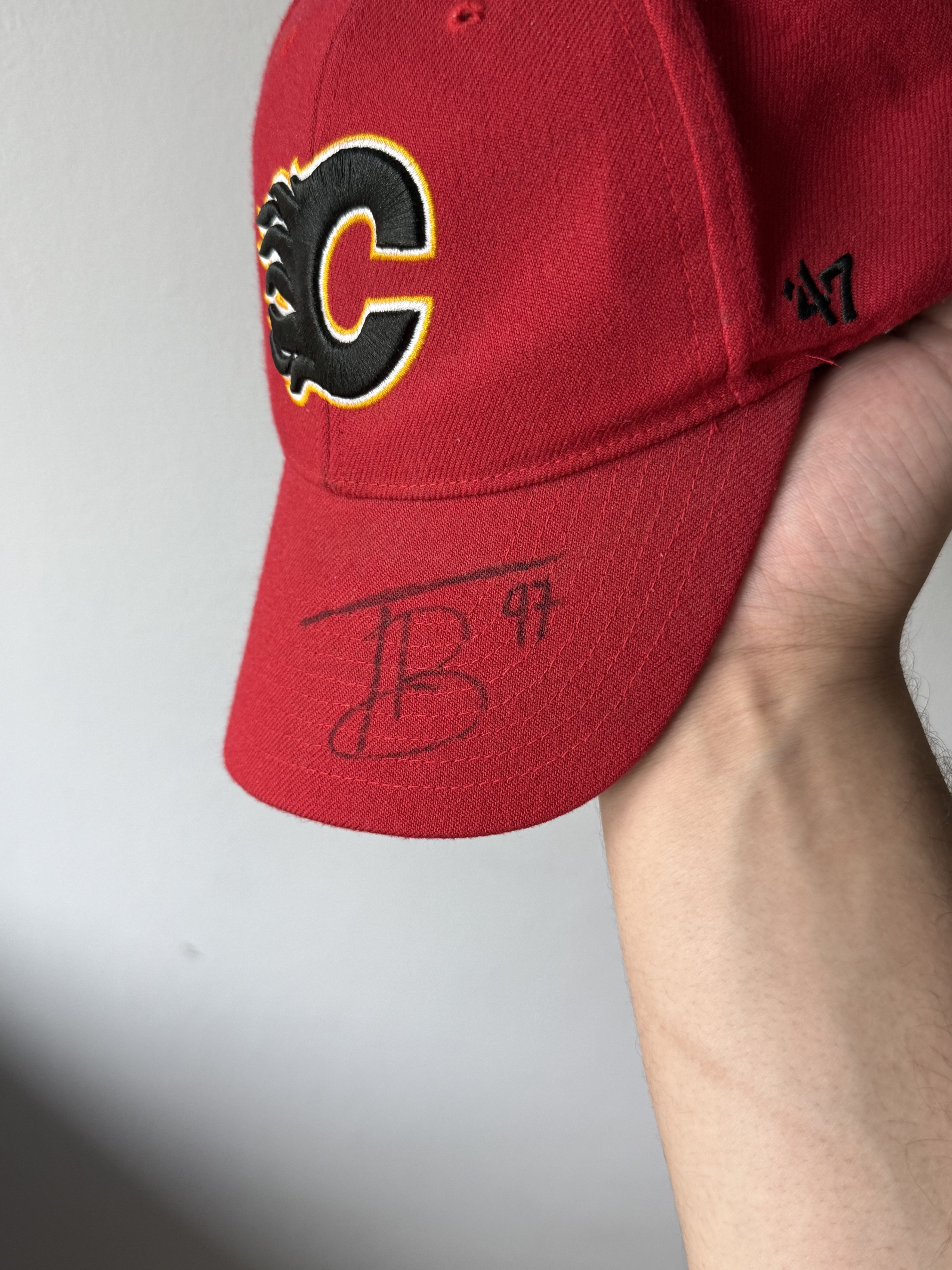 NHL Calgary Flames '47 Signed NHL Hockey Team Official Hat Cap Size ONE SIZE - 6 Thumbnail