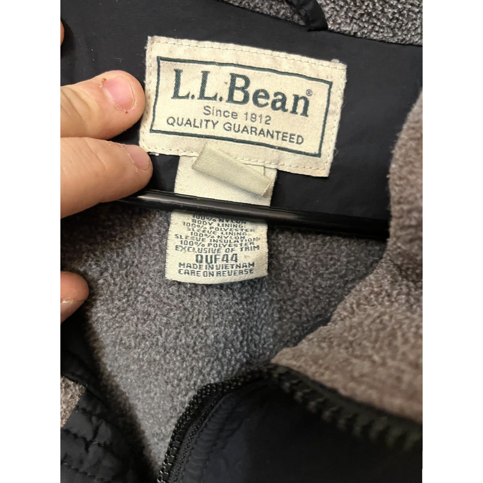 Vintage L.L. Bean Jacket Mens XLT Black Zip Front Nylon Lined Pockets Full Zip Size US XL / EU 56 / 4 - 4 Thumbnail