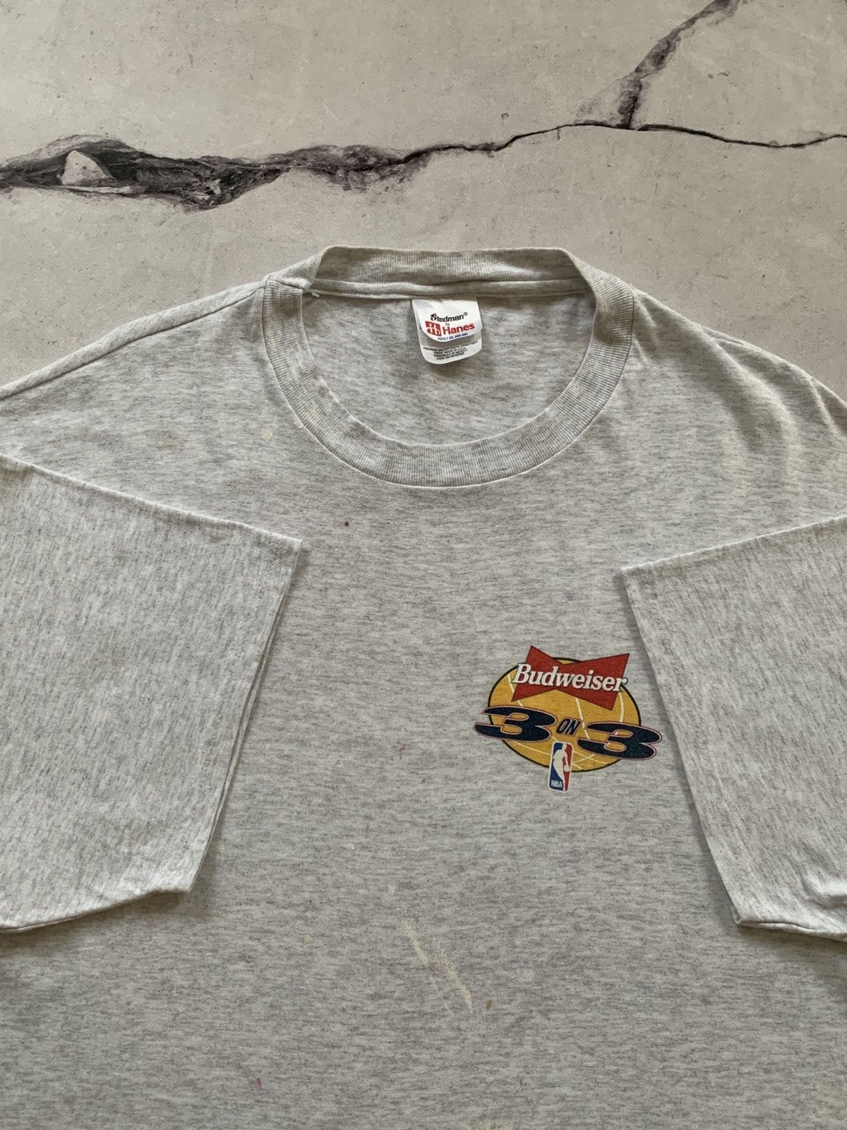 Budweiser × Vintage Budweiser Vintage 90s Painted NBA Sponsor T- Shirt Size US XL / EU 56 / 4 - 8 Thumbnail