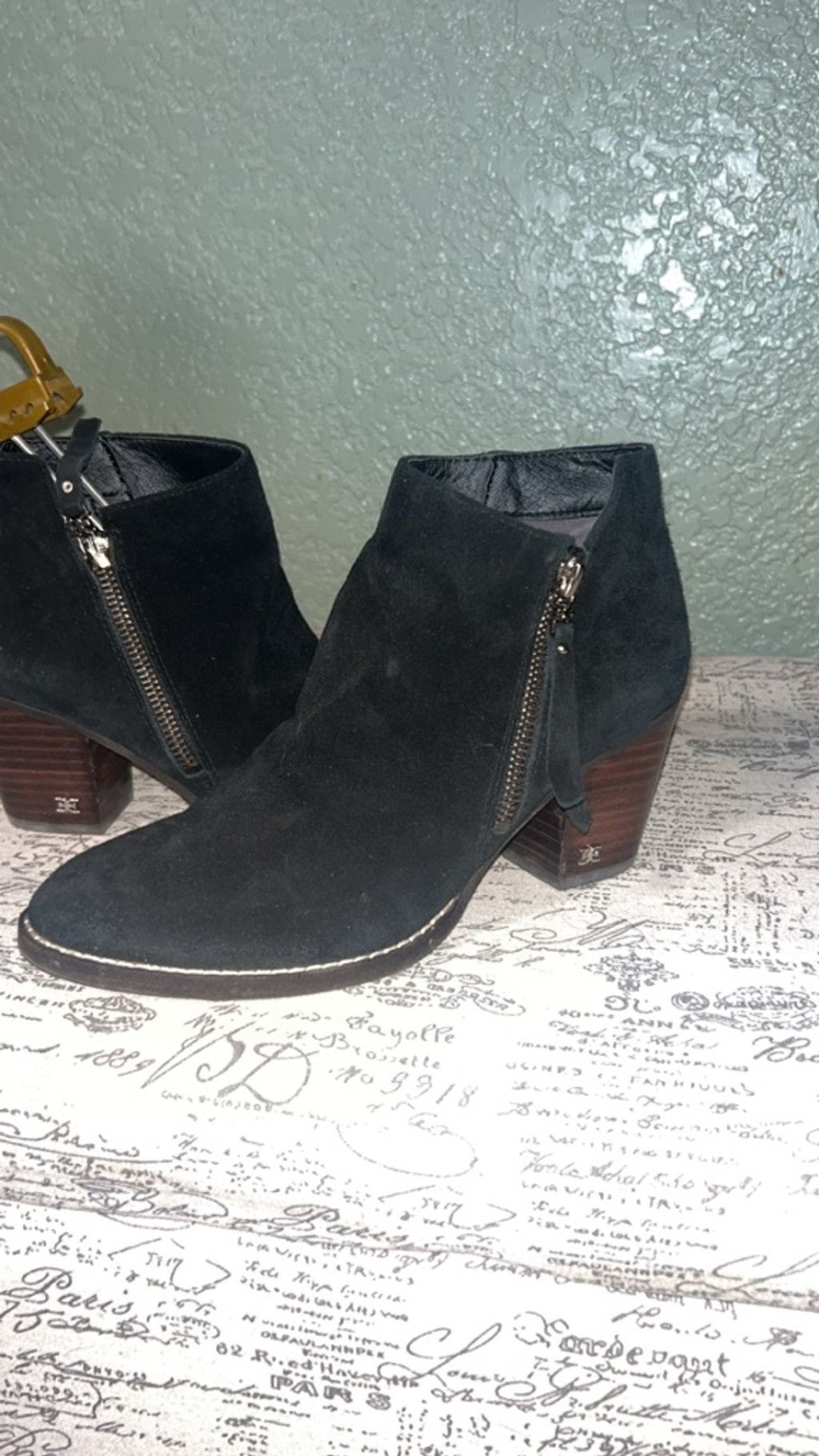 Sam Edelman Women's Sam Edelman Black Suede Ankle Boots 7.5 Size US 7.5 / IT 37.5 - 1 Thumbnail