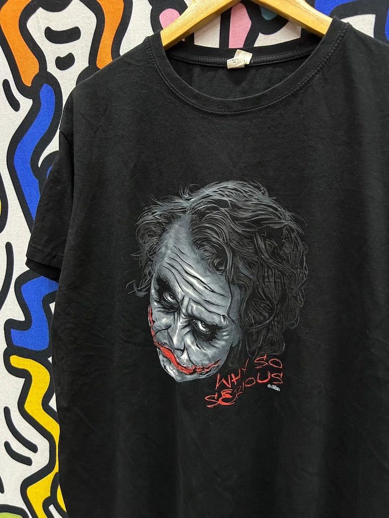 DC Comics Vintage 2000s Joker Batman tshirt size XL Size US XL / EU 56 / 4 - 1 Thumbnail