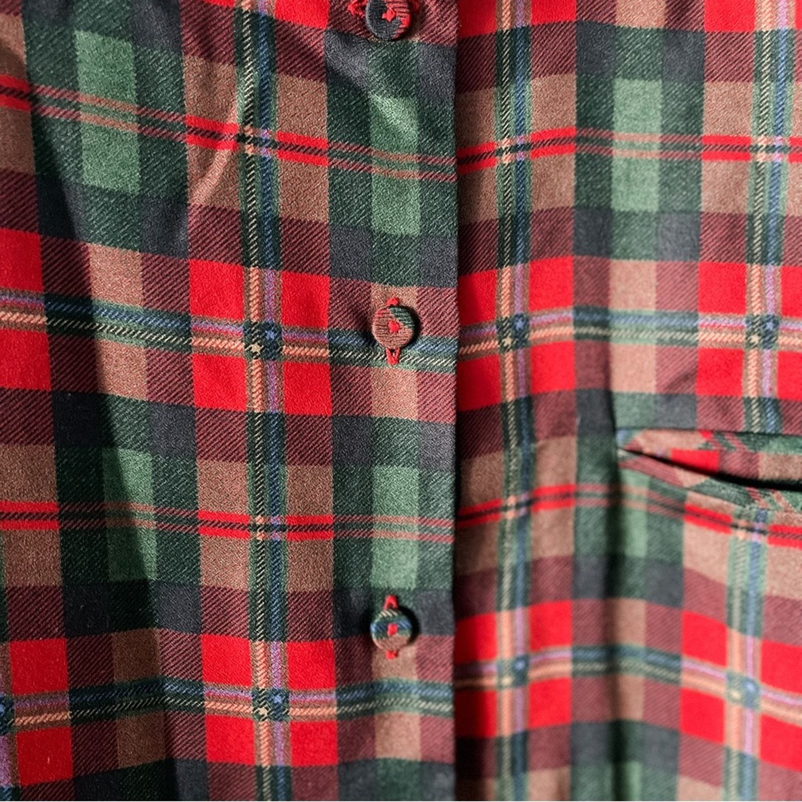 Vintage Vintage Talbots plaid collarless button-down blouse large L Size L / US 10 / IT 46 - 4 Thumbnail