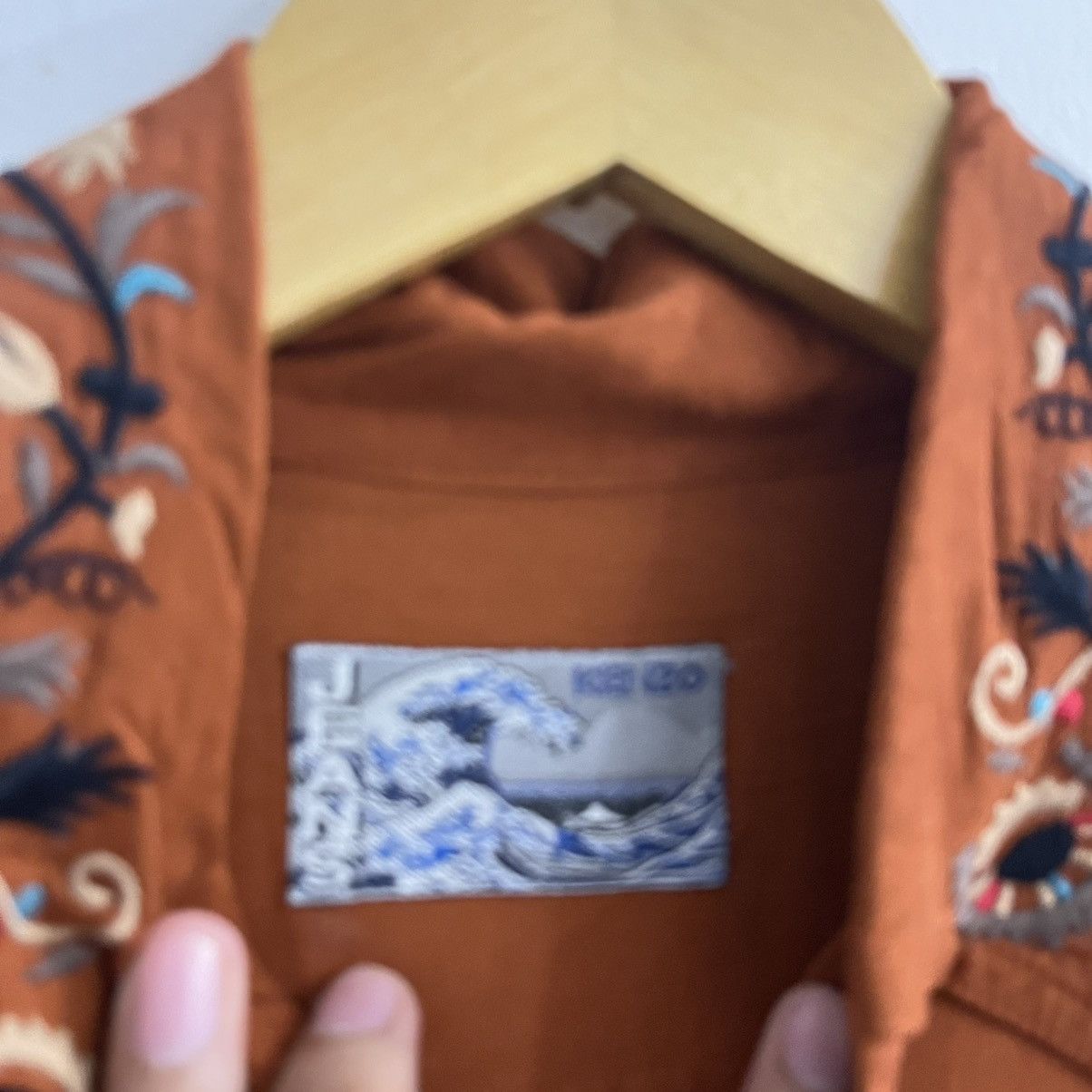 Kenzo Kenzo Floral Accents Embroidered Button Up Shirt Size US L / EU 52-54 / 3 - 4 Thumbnail