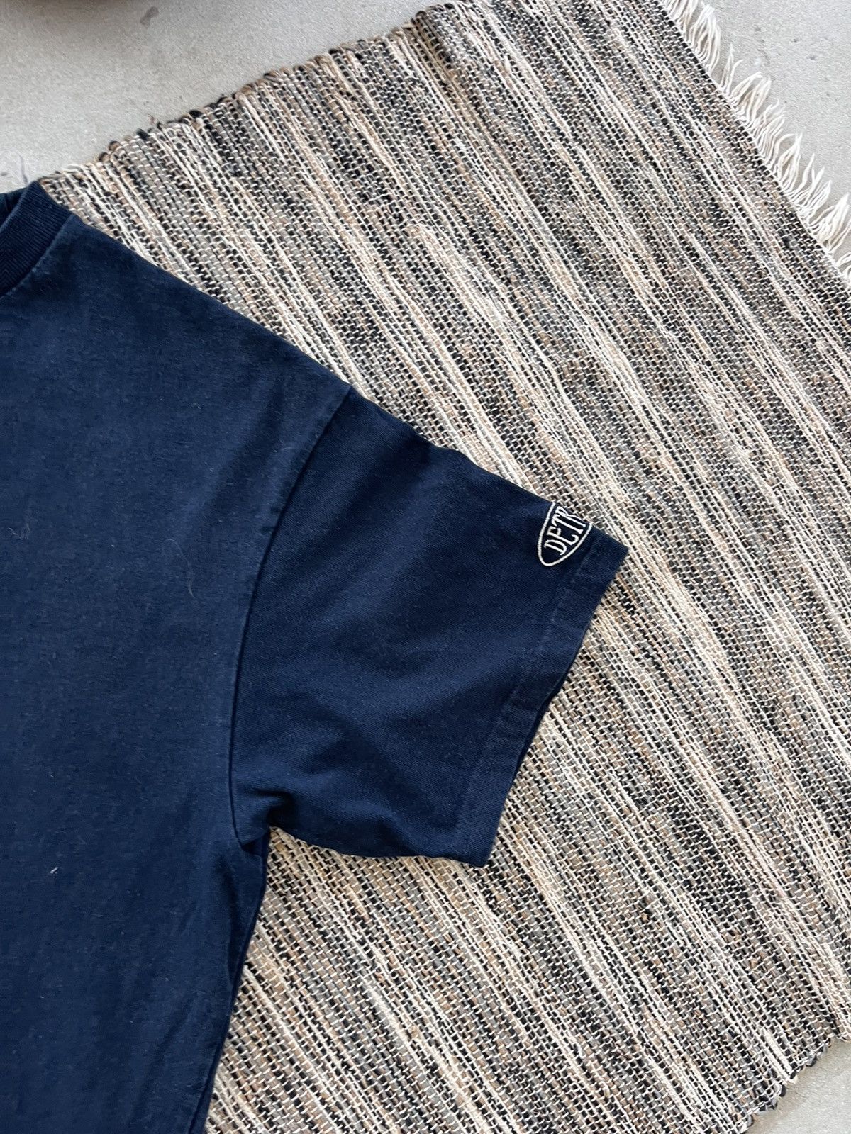 Carhartt Vintage Carhartt Cropped TShirt Navy Y2K Workwear Avantgarde Size M / US 6-8 / IT 42-44 - 4 Thumbnail