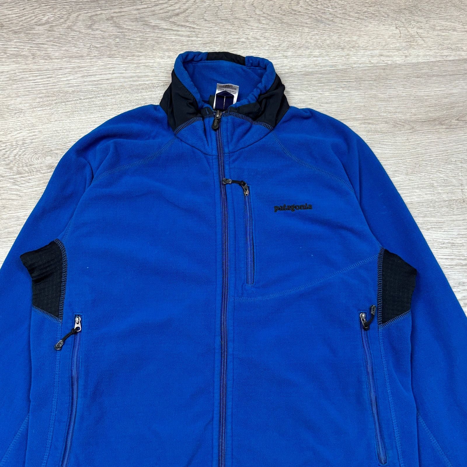 Patagonia Patagonia Lightweight R4 Fleece Jacket Men's Medium Gorpcore Size US M / EU 48-50 / 2 - 2 Thumbnail