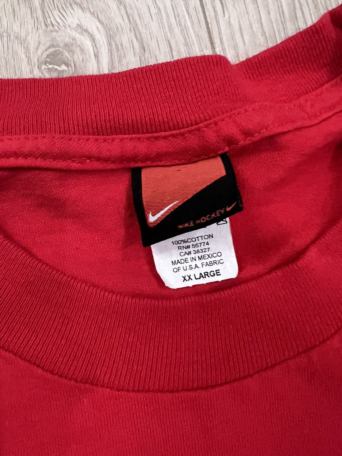 NHL × Nike × Vintage Vintage Team Canada Todd Bertuzzi Shirt 2000s 14 IIHF Junior Size US XL / EU 56 / 4 - 2 Thumbnail