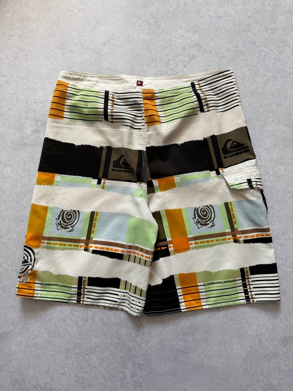 Quiksilver Y2K Quiksilver Surfwear Baggy Graphic Swim Board Surf Shorts Size US 36 / EU 52 - 2 Thumbnail