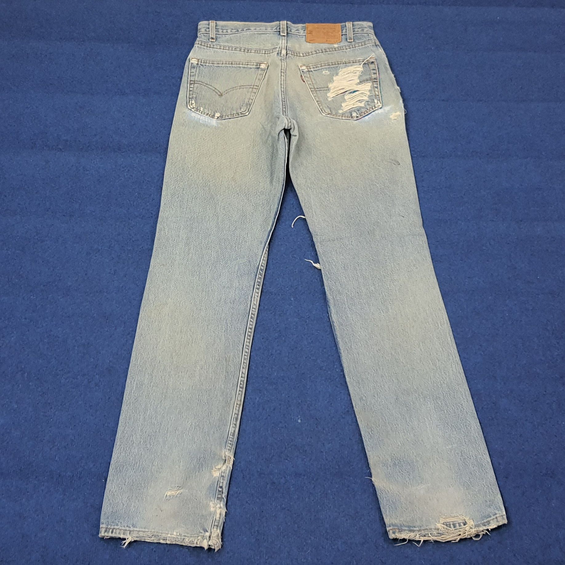 Levi's Vintage Levi's 505 Authentic Red Tab Distressed Jean C228N19 Size US 32 / EU 48 - 3 Thumbnail