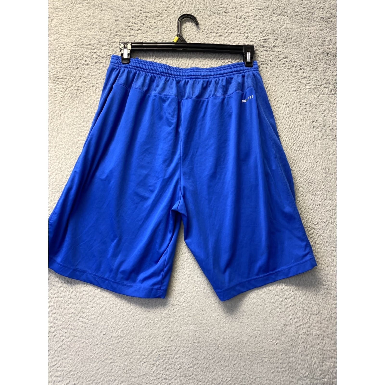 Nike NIKE Dri-Fit Blue Shorts Men's Large Elastic Waist Solid Sports Regular Inseam 8 Size US 33 - 7 Thumbnail