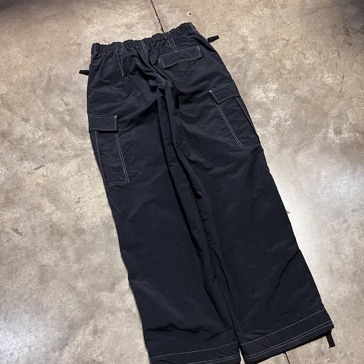 Vintage Vintage Y2K Mudd Nylon Cargo Pants Flare Cyber Grunge Tripp Size 30" / US 8 / IT 44 - 8 Thumbnail