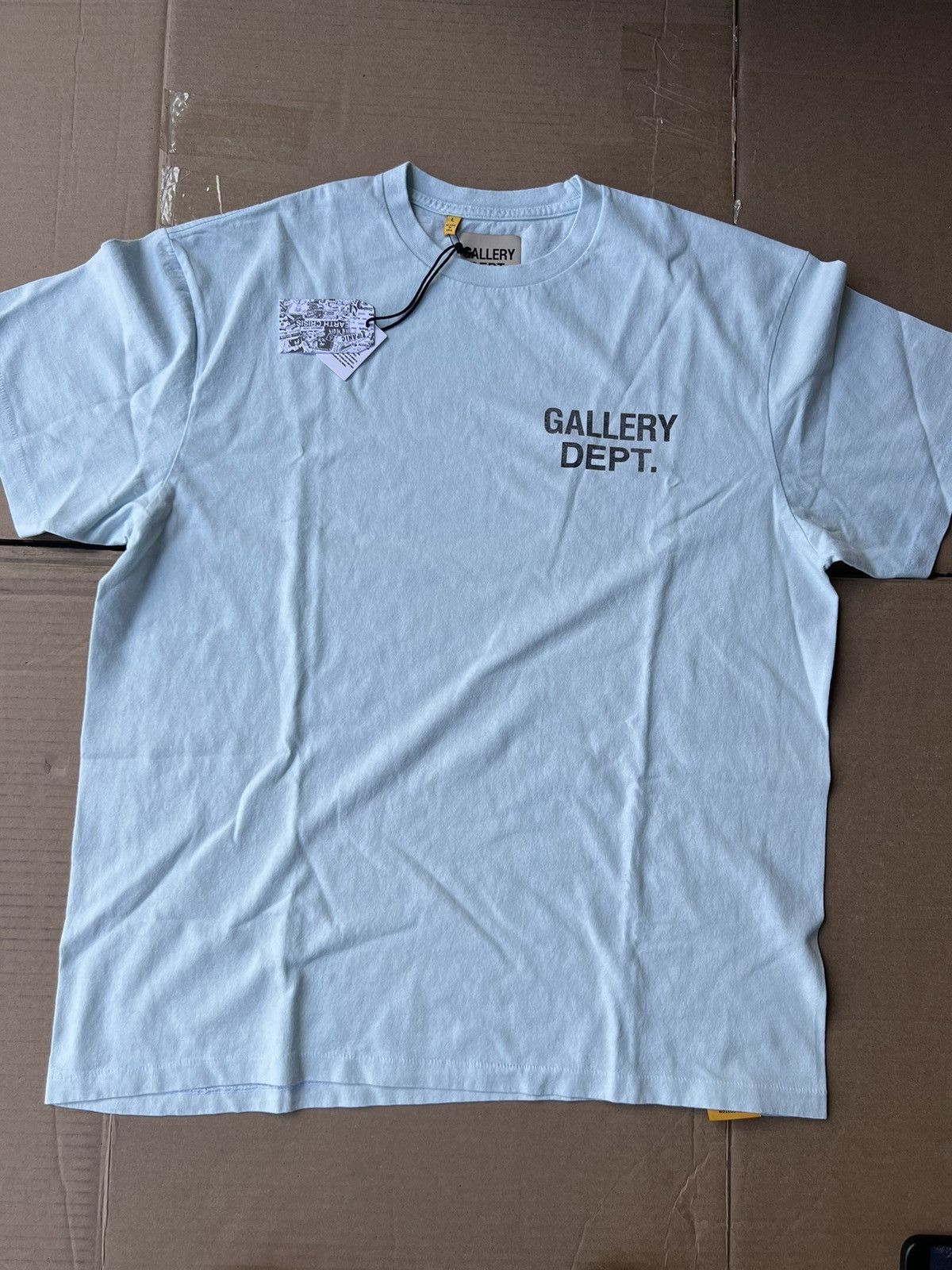 Gallery outlets Dept Shirt - Light Baby Blue Souvenir T-shirt Medium