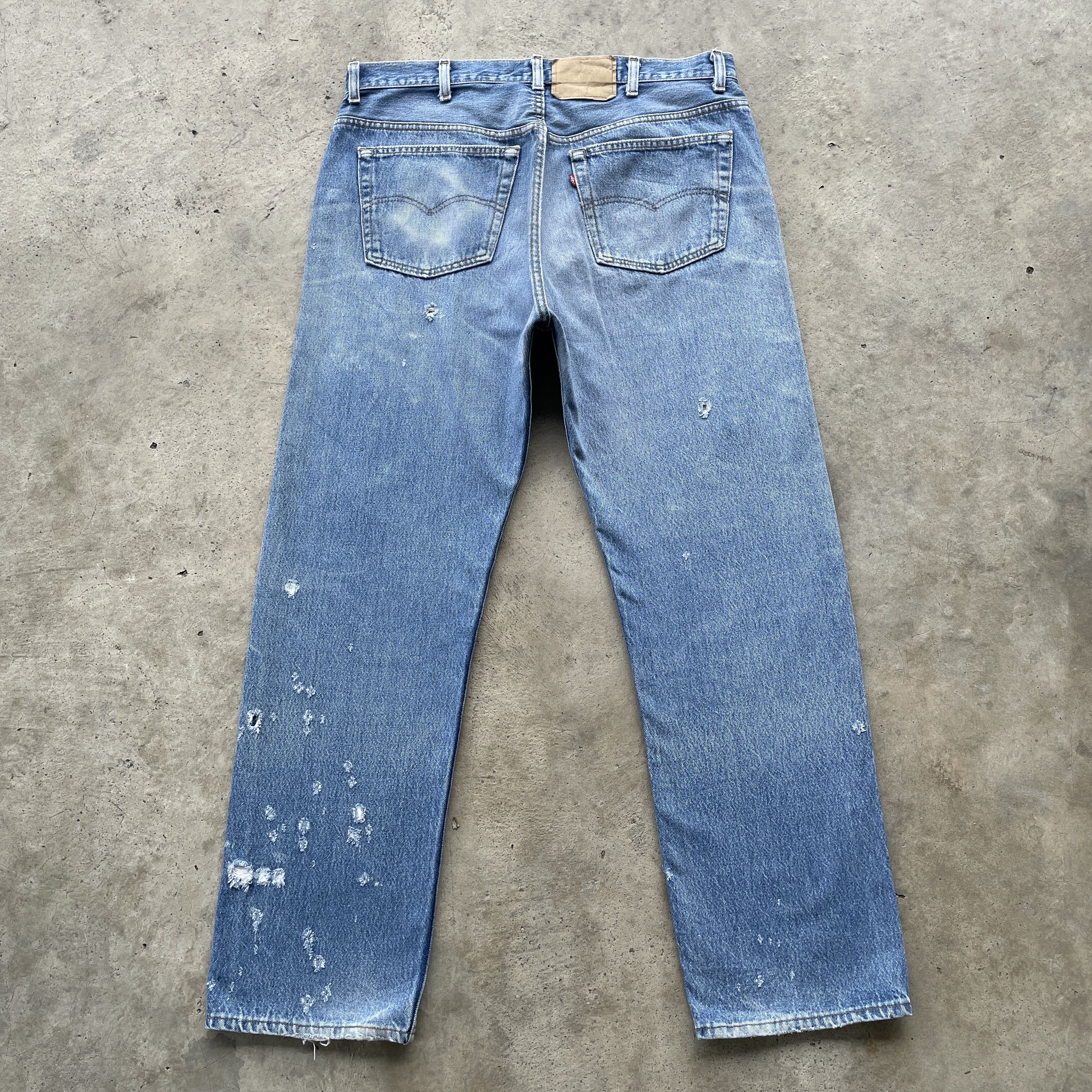 Levi's Vintage Clothing Vintage Levi’s 501 USA Sick Denim Jeans Pants Thrashed W37 Size US 37 - 15 Thumbnail