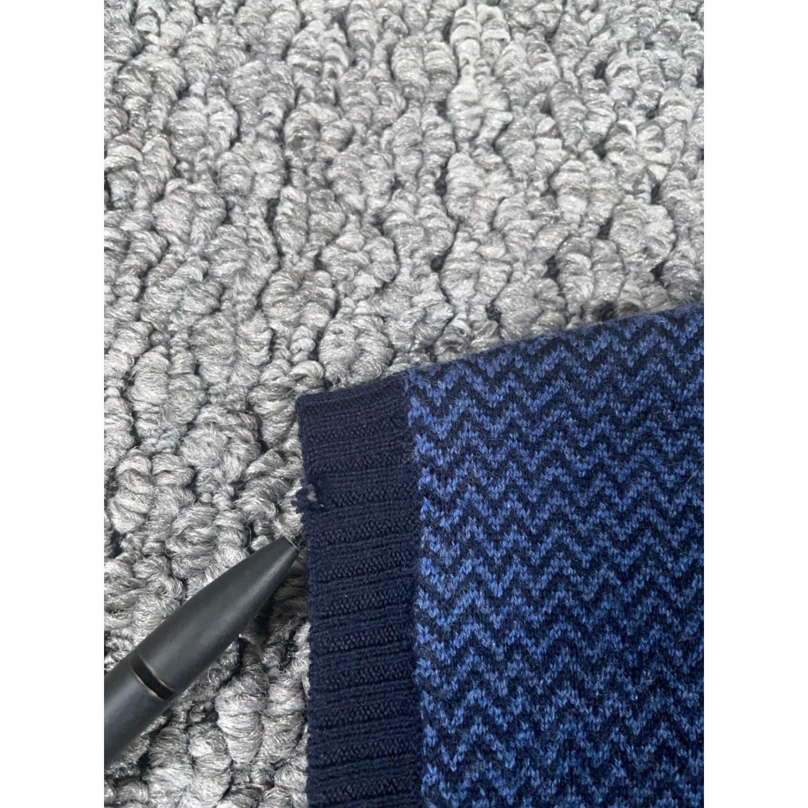 Faconnable Faconnable Vest Mens Large Blue Herringbone V-Neck Merino Wool Lightweight Knit Size US L / EU 52-54 / 3 - 4 Thumbnail