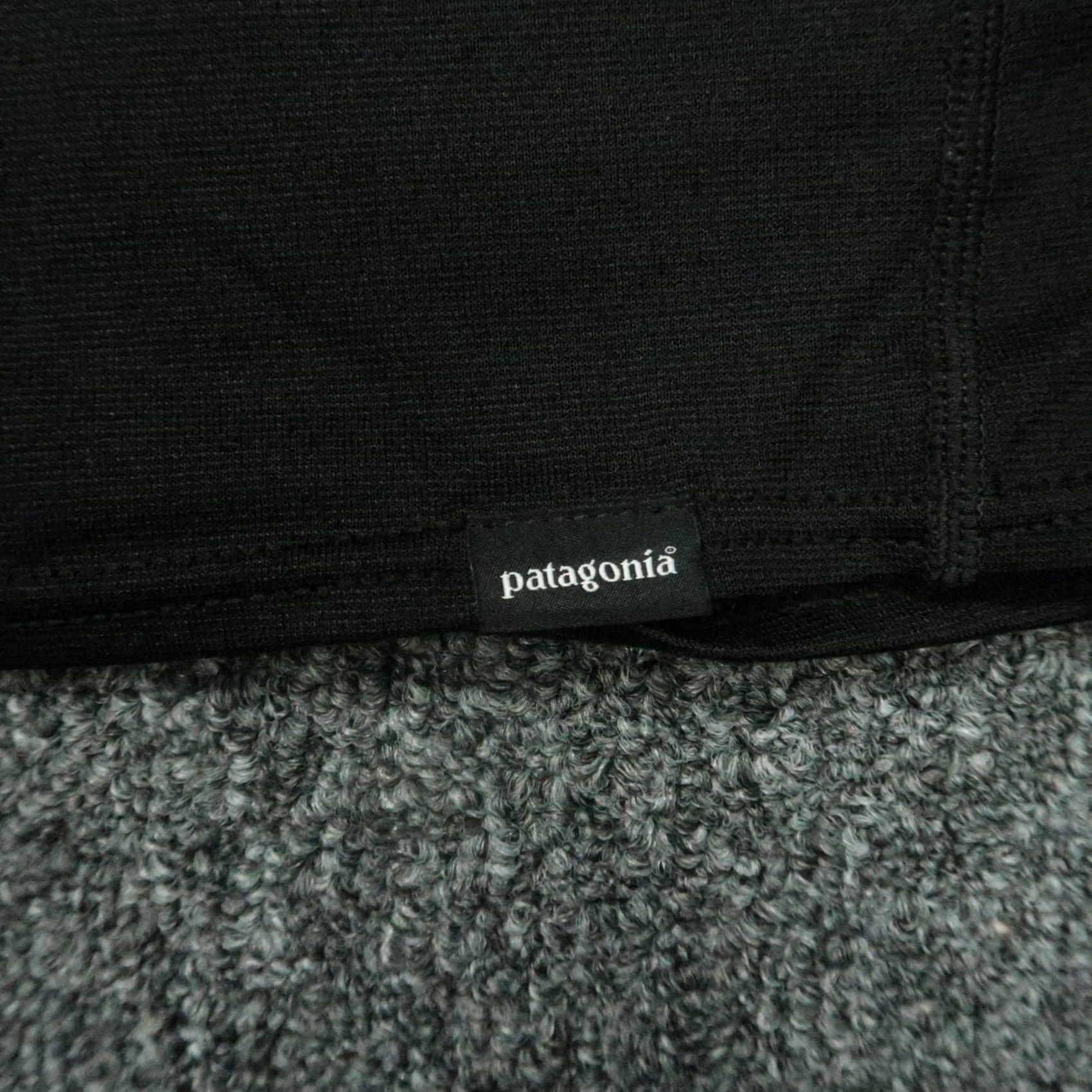 Patagonia Patagonia Shirt Mens Large Black Capilene 3 Midweight Crew Long Sleeve Size US L / EU 52-54 / 3 - 4 Thumbnail