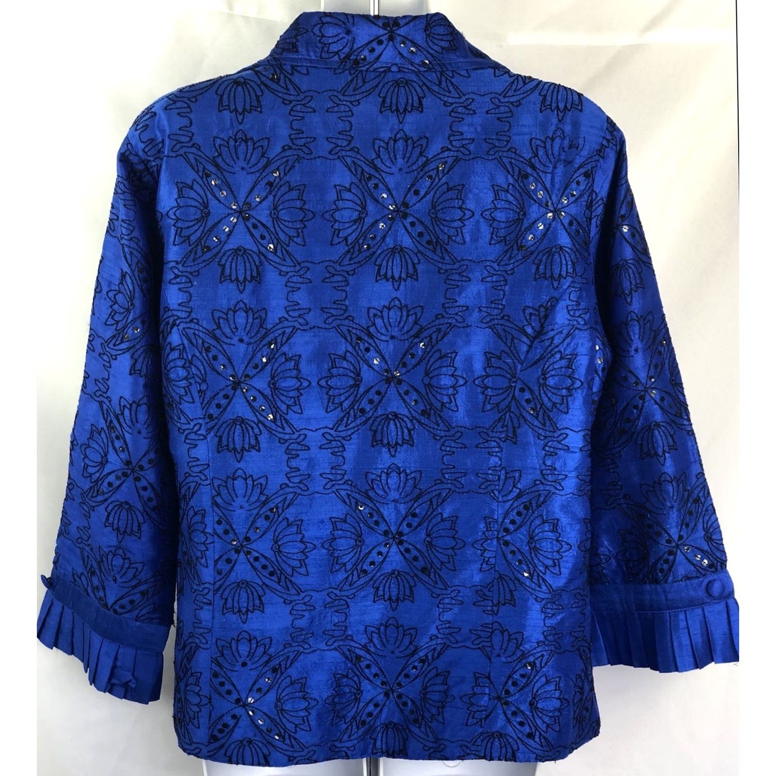 Vintage Bleu Bayou Silk Jacket L Blue Beaded Pleat Cuff Open Front Sleeve Women Kimono 100% Silk Glam Boutique Size L / US 10 / IT 46 - 5 Thumbnail